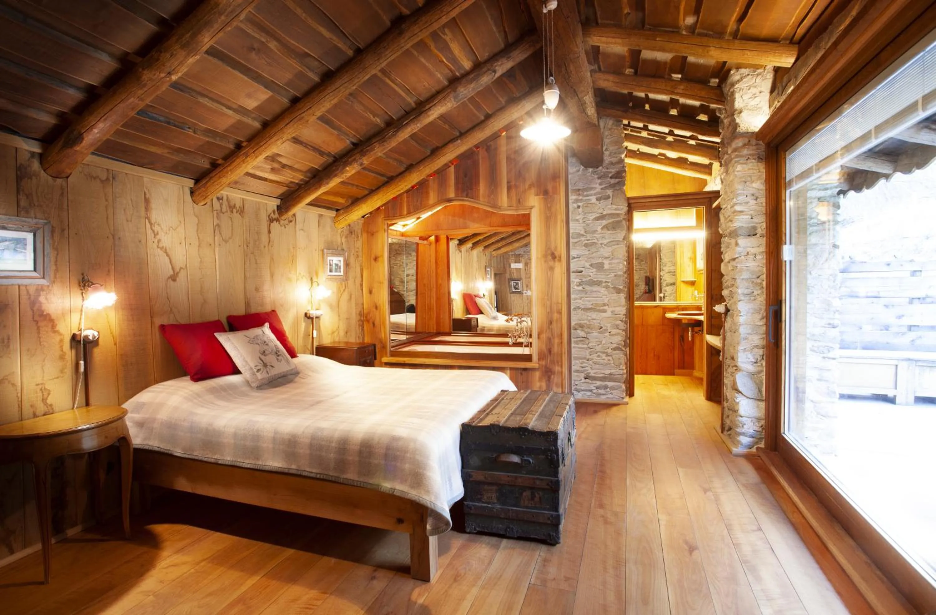 Bathroom, Bed in Il Sogno Della Vita AgriResort - Country Rooms & Suites