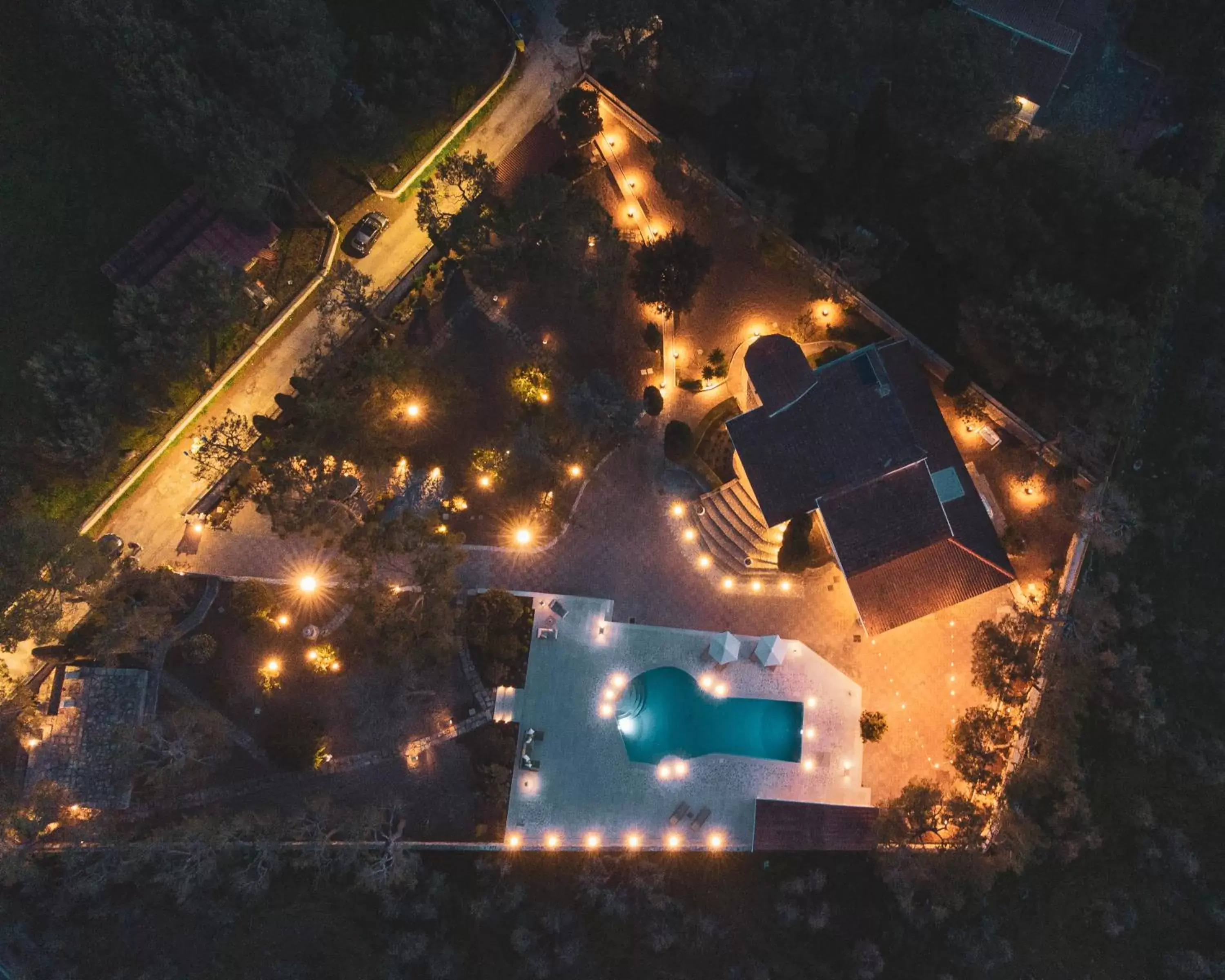 Property building, Bird's-eye View in Otto Apulia House