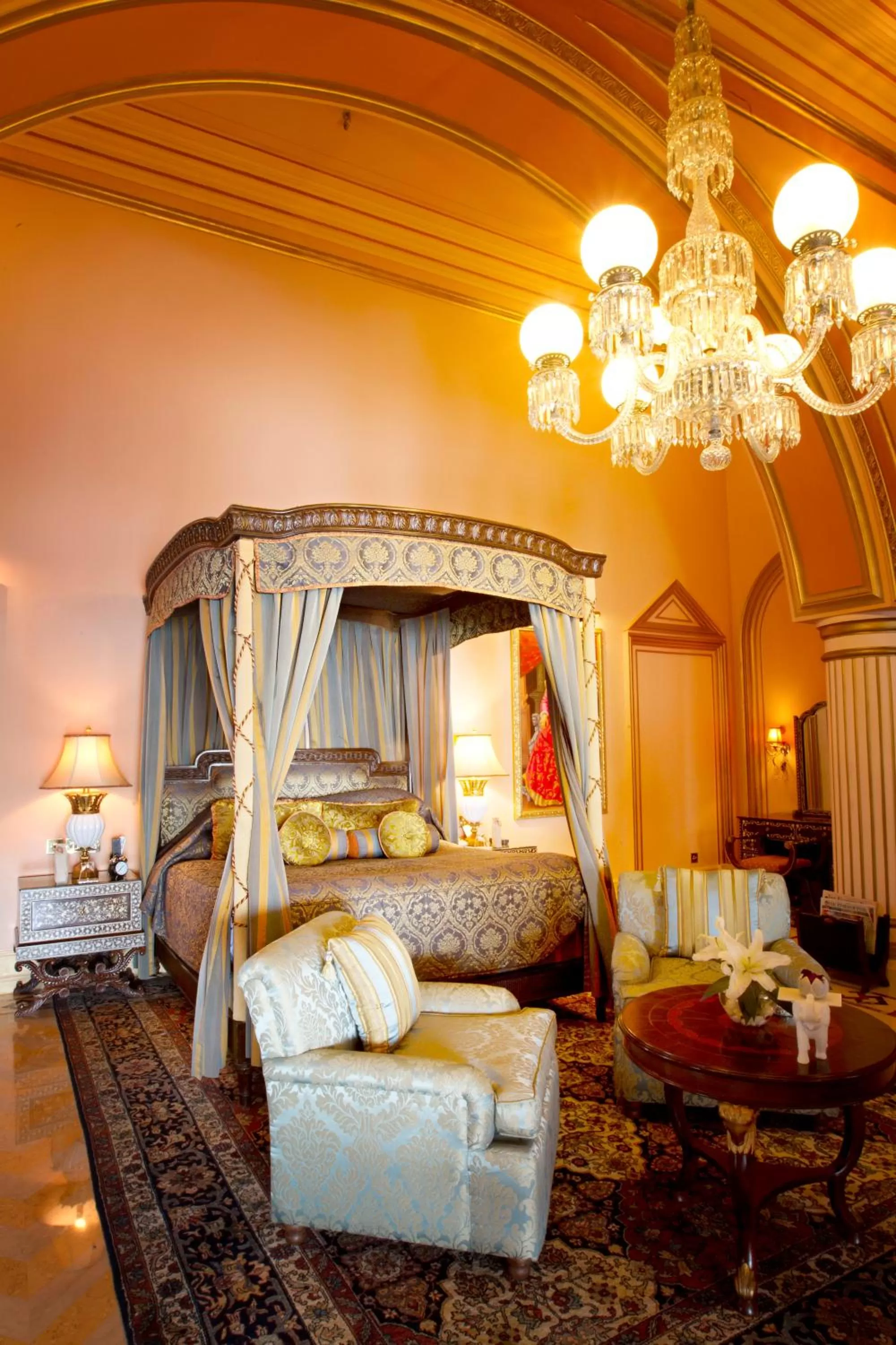 Photo of the whole room, Bed in Taj Lake Palace Udaipur