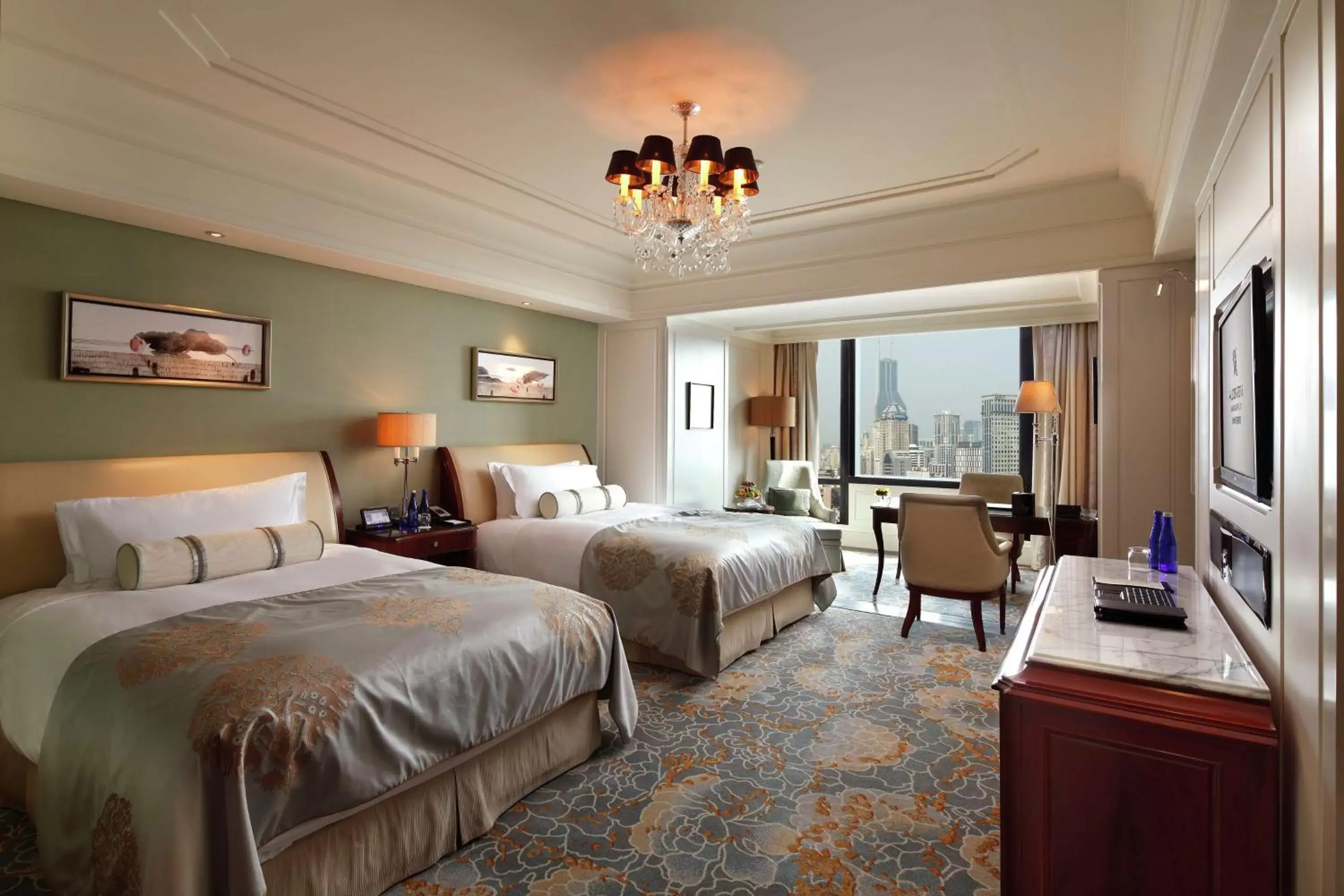 Bedroom, Bed in Waldorf Astoria Shanghai on the Bund