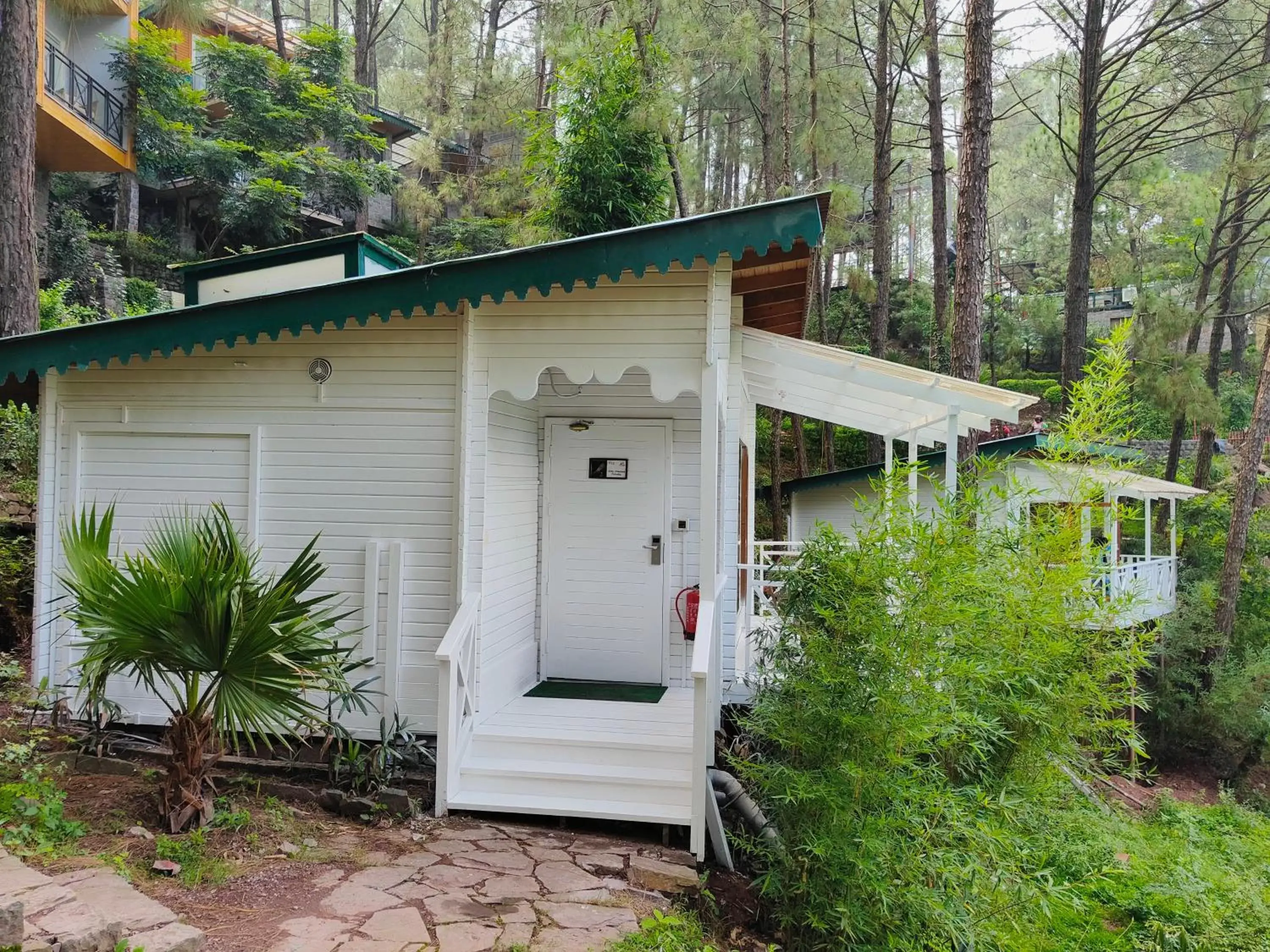 Bedroom, Property Building in Kasauli Hills Resort