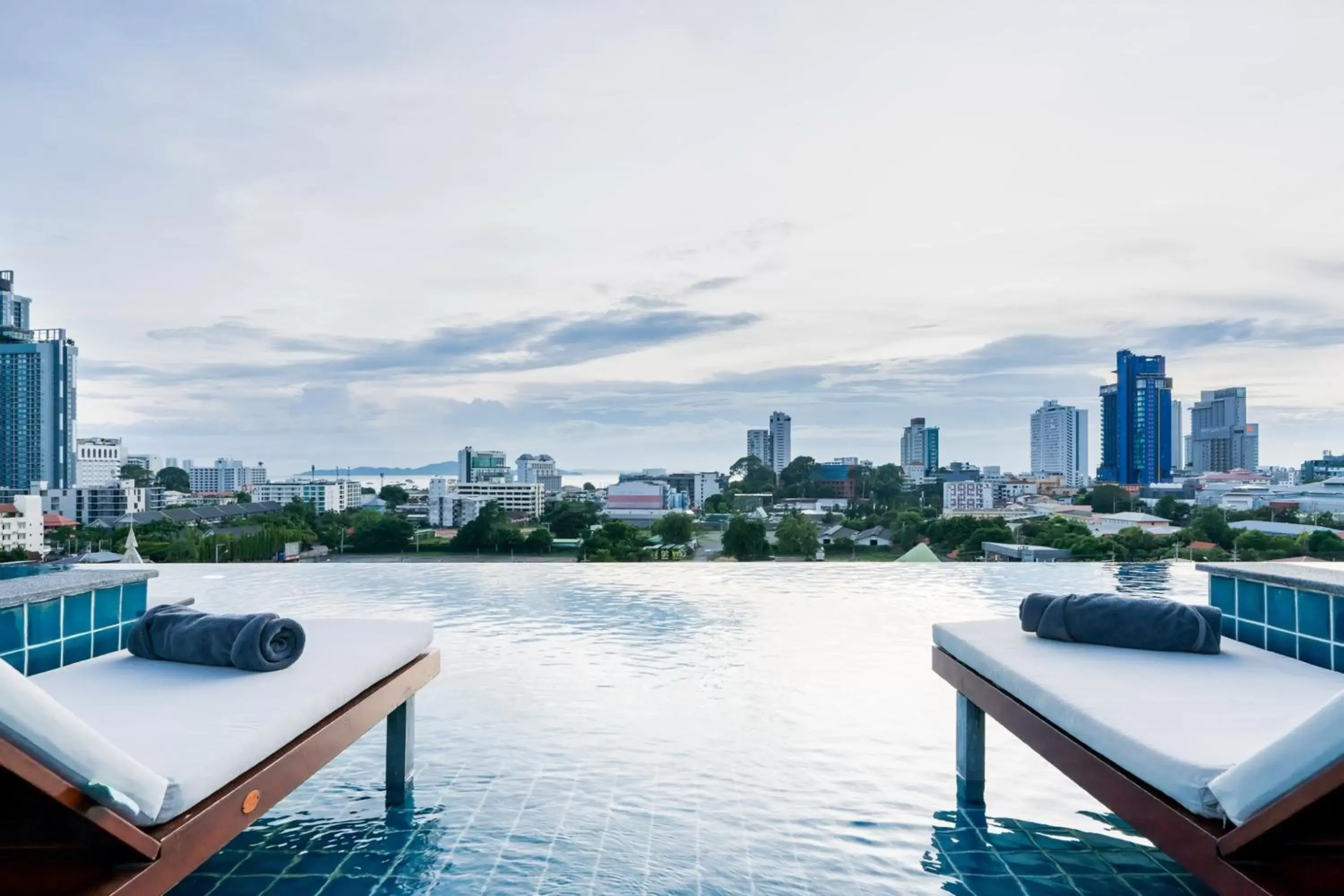 Pool view in T Pattaya Hotel SHA Extra Plus