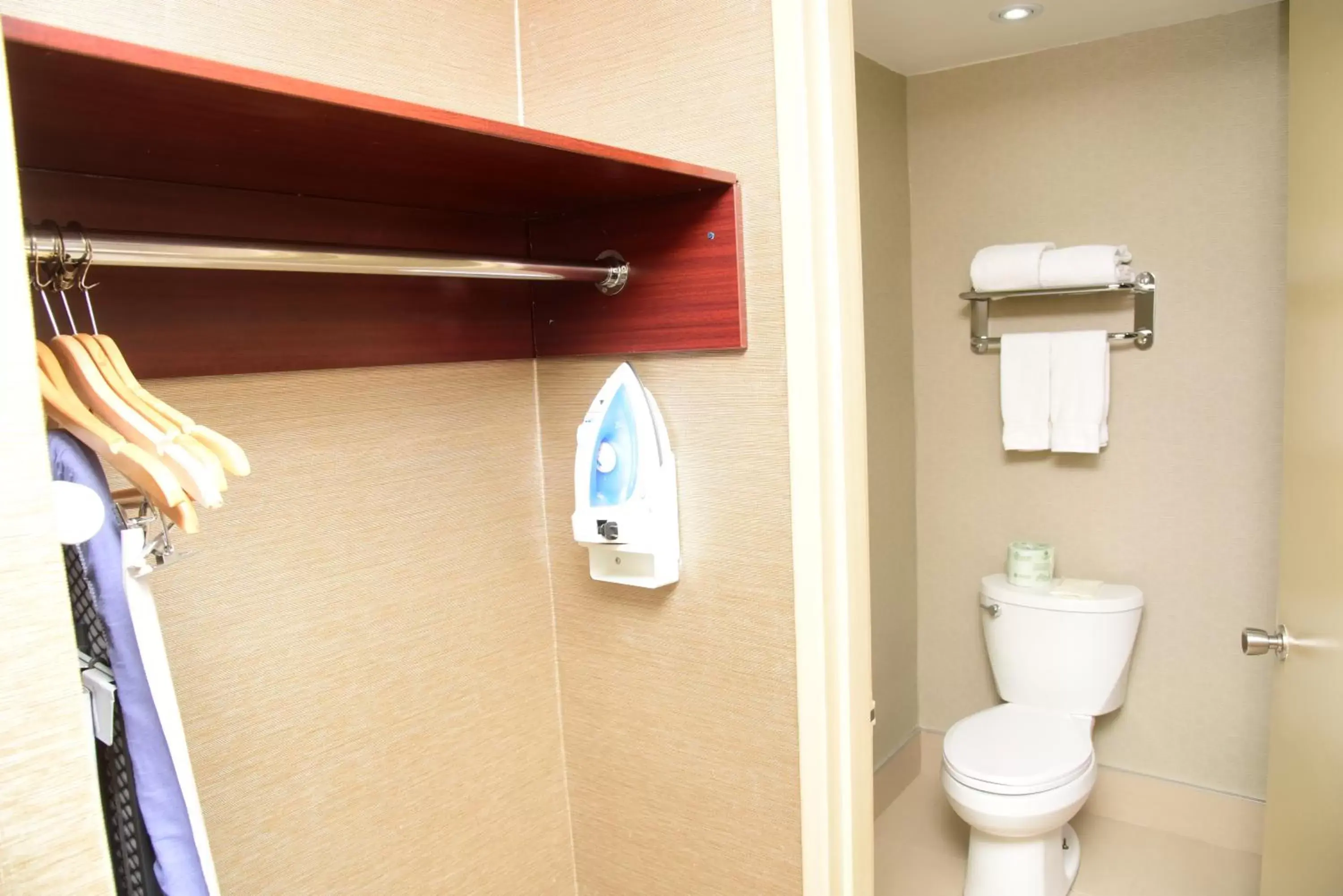 Bathroom in Days Inn by Wyndham Ottawa