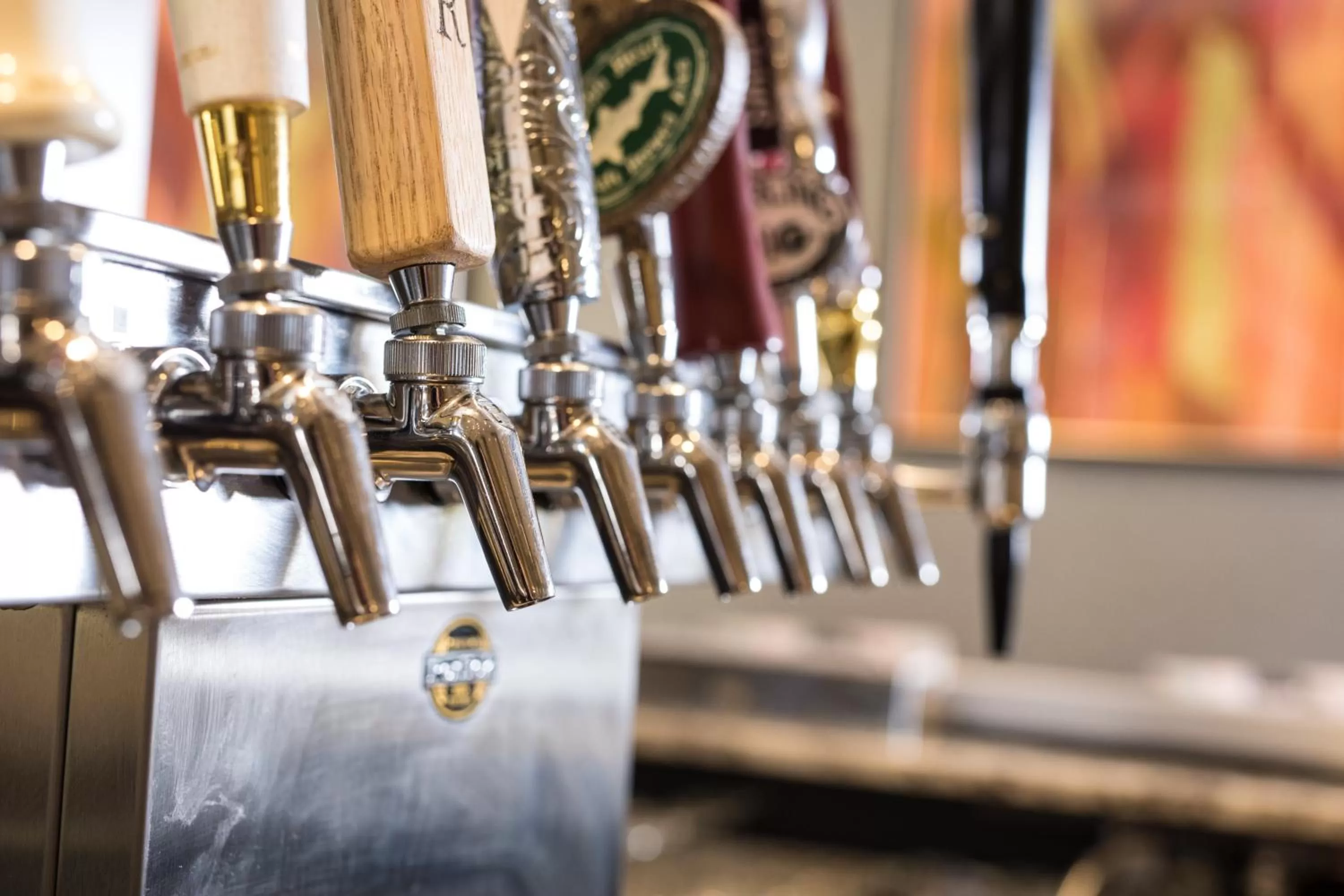 Restaurant/places to eat in Holiday Inn & Suites Philadelphia W - Drexel Hill by IHG