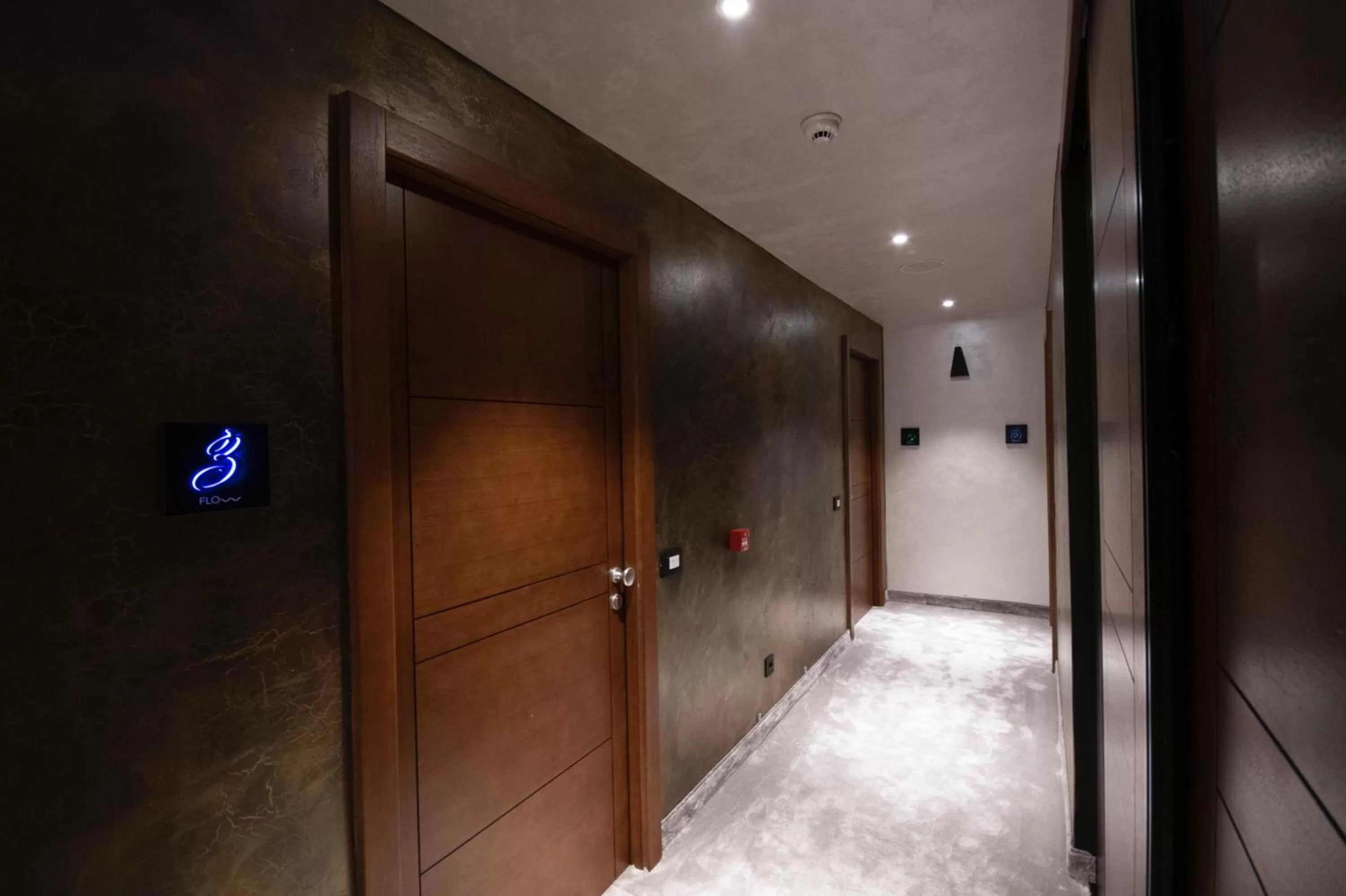 Area and facilities in FLOW