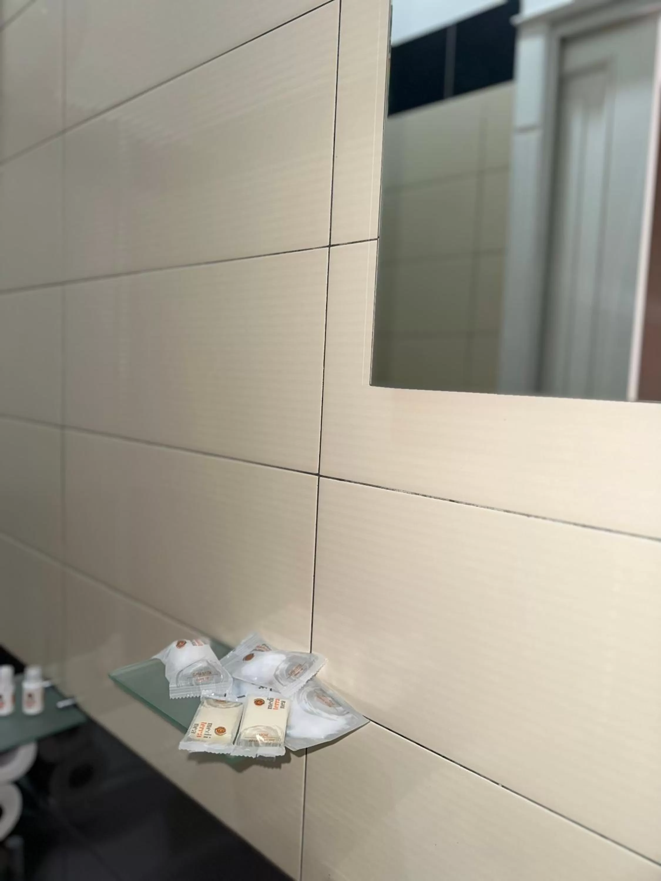 Decorative detail, Bathroom in B&B Partenopeo