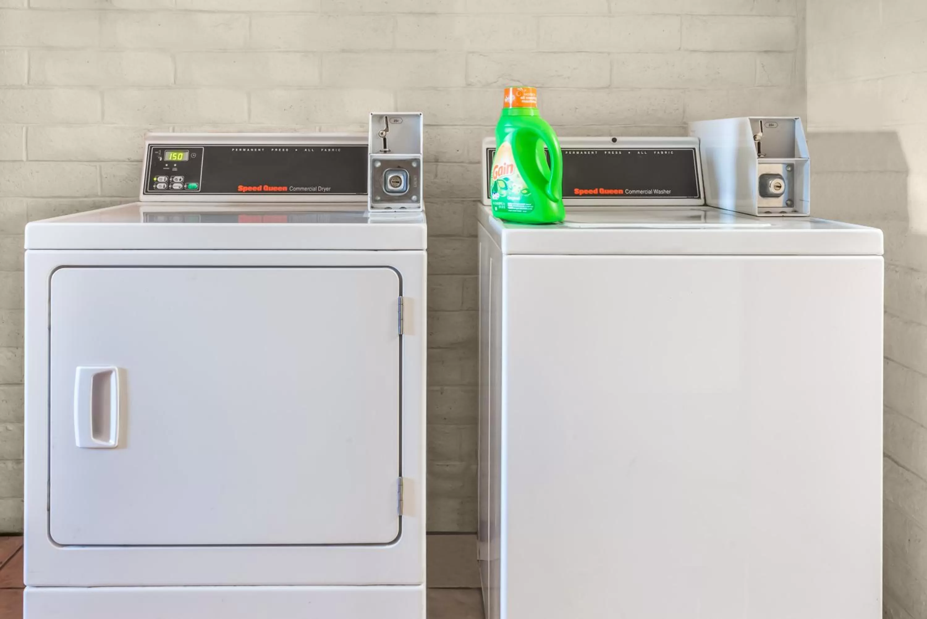 Other, Kitchen/Kitchenette in Knights Inn Dayton by Miller Lane