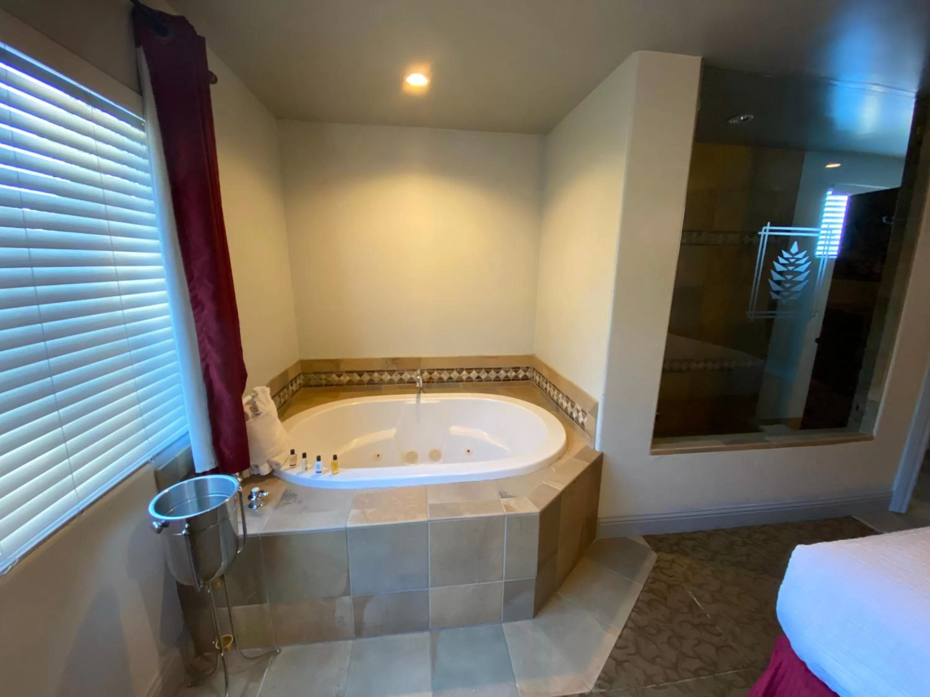 Hot Tub in Secrets Inn Lake Tahoe