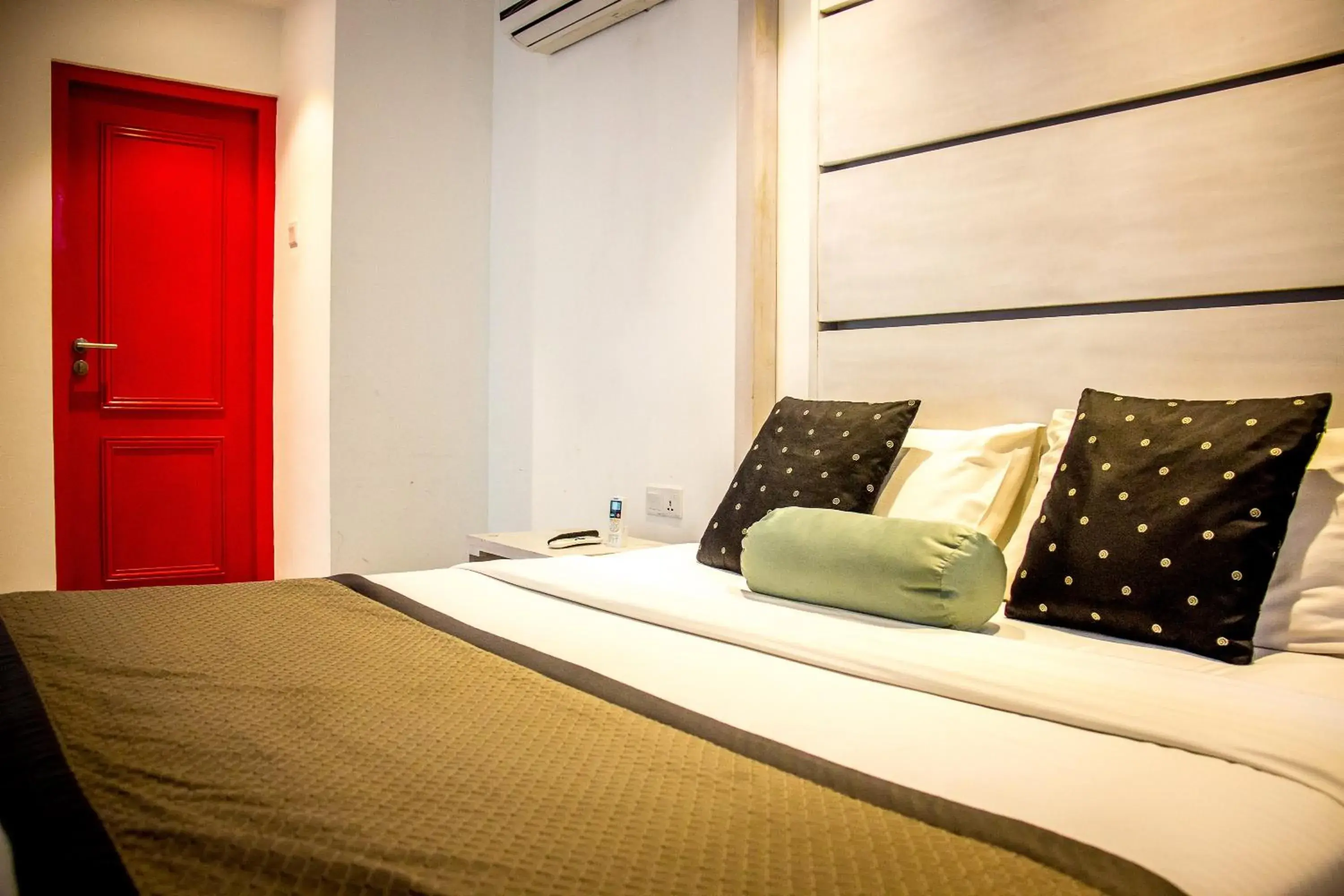 Bedroom, Bed in Ivy Lane Colombo Bedroom, Bed in Ivy Lane Colombo