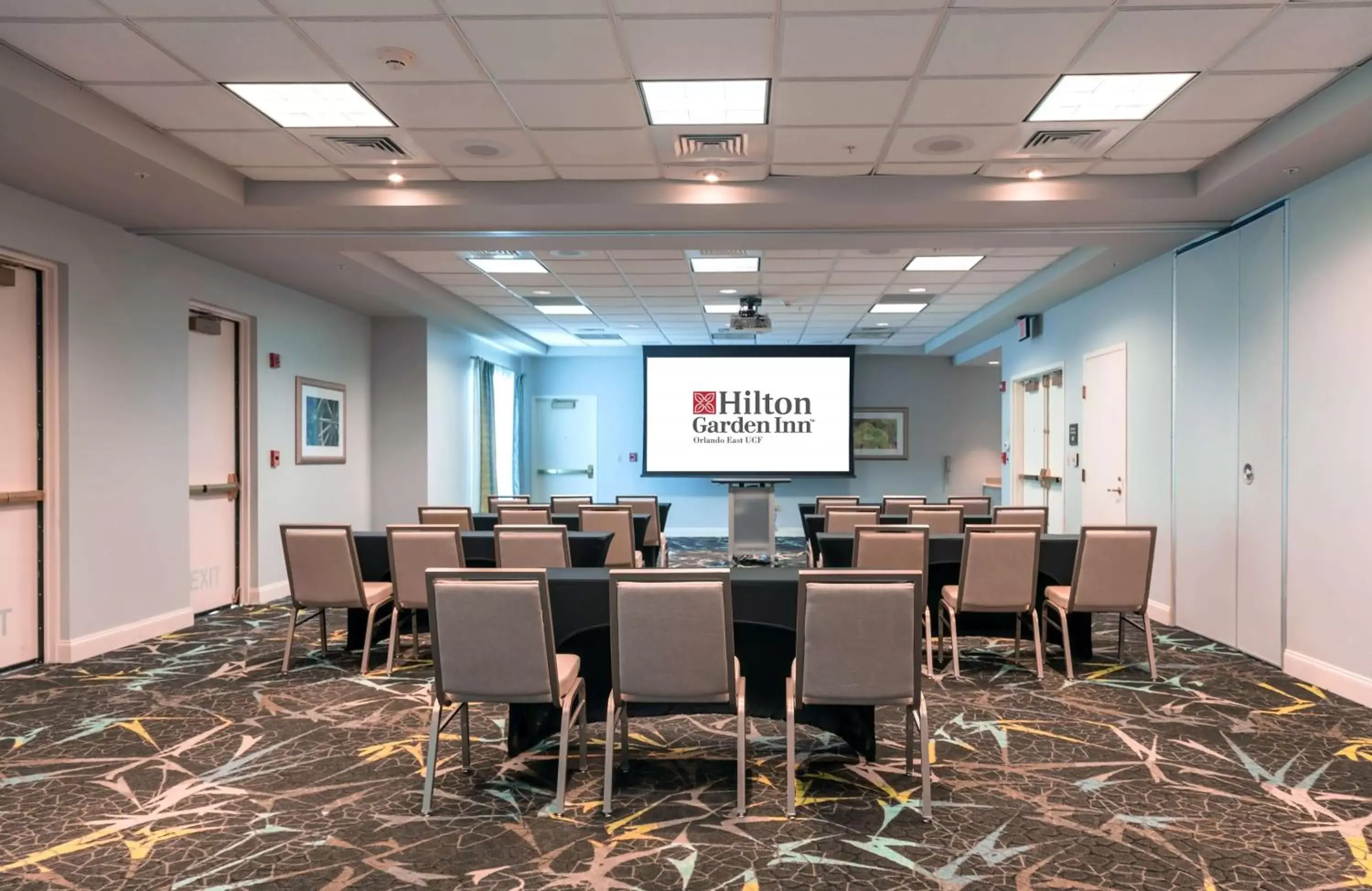 Meeting/conference room in Hilton Garden Inn Orlando East - UCF Area