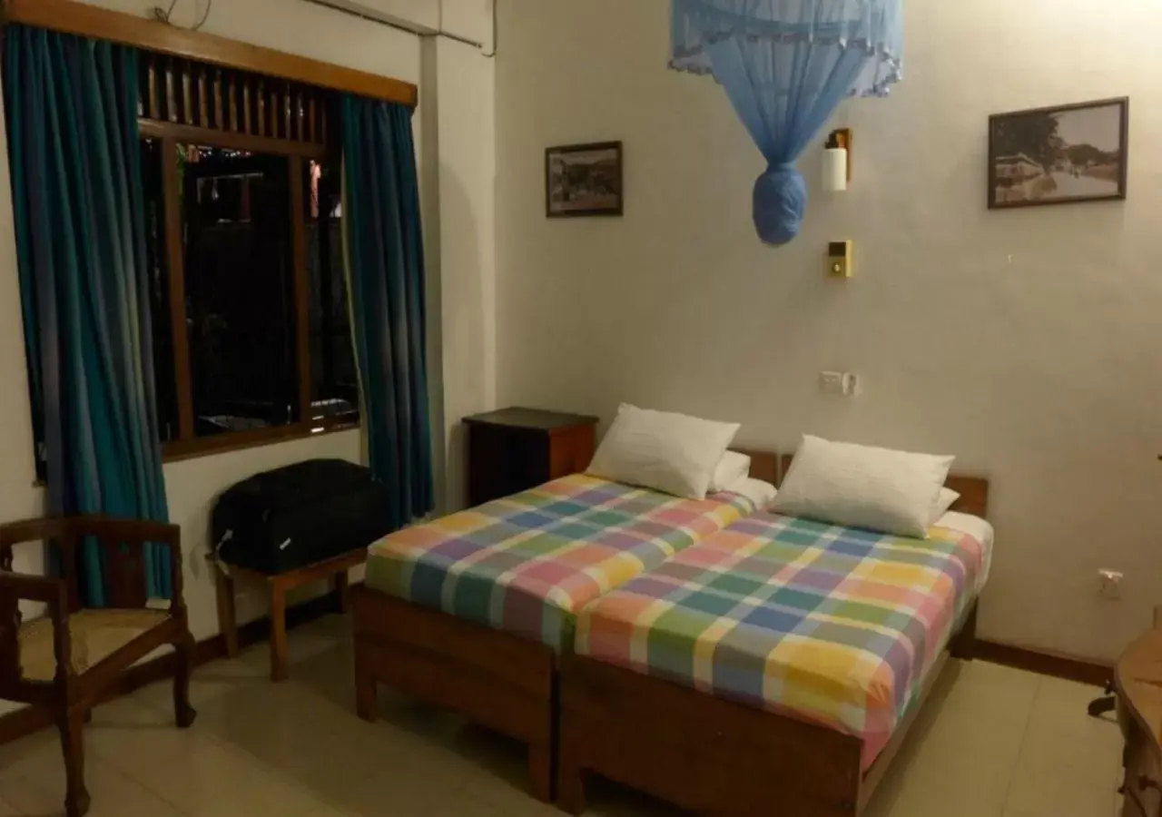 Twin Room in Sharon Inn Twin Room in Sharon Inn