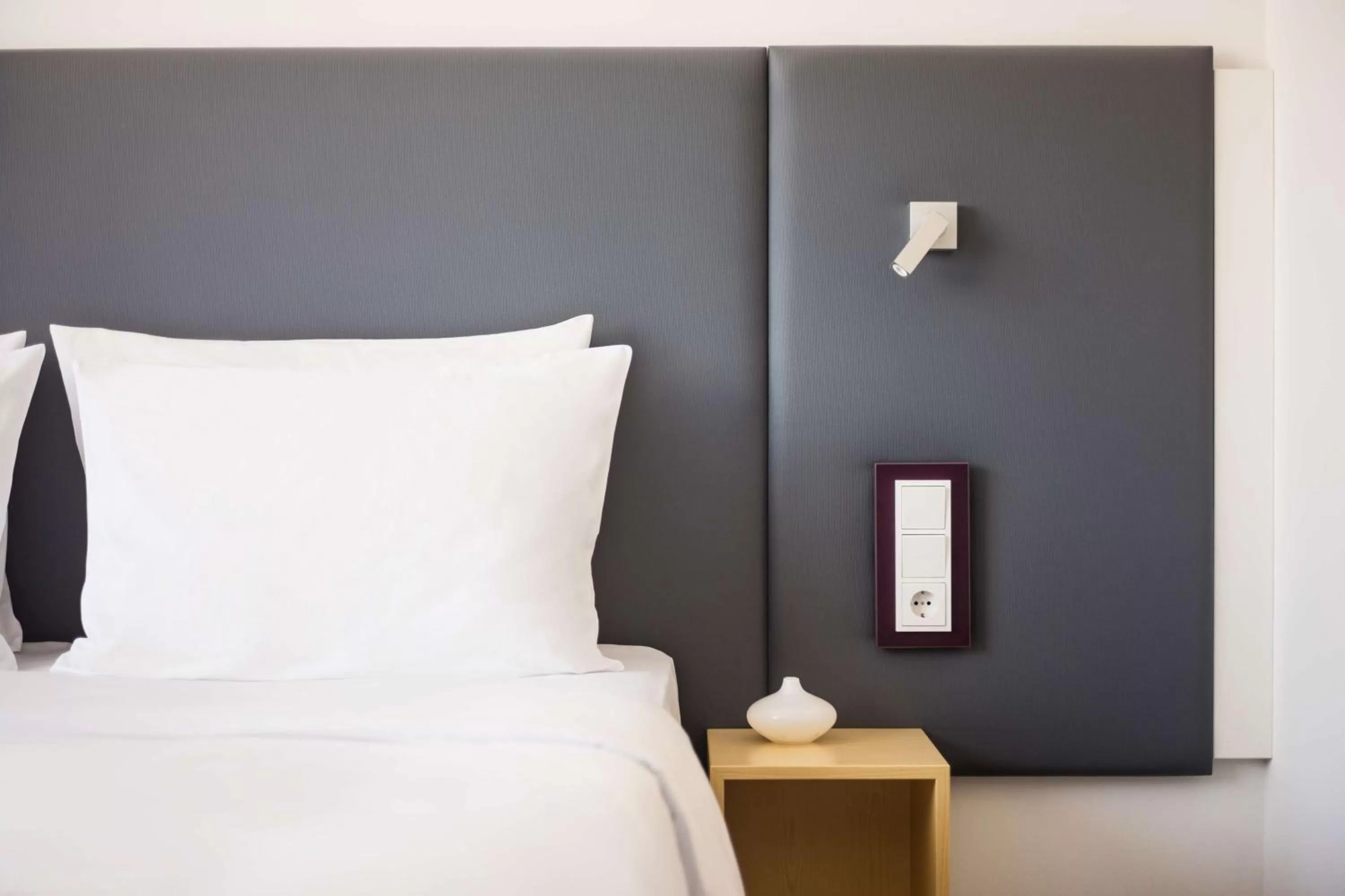 Bedroom, Bed in Lindner Hotel Frankfurt Sportpark, part of JdV by Hyatt