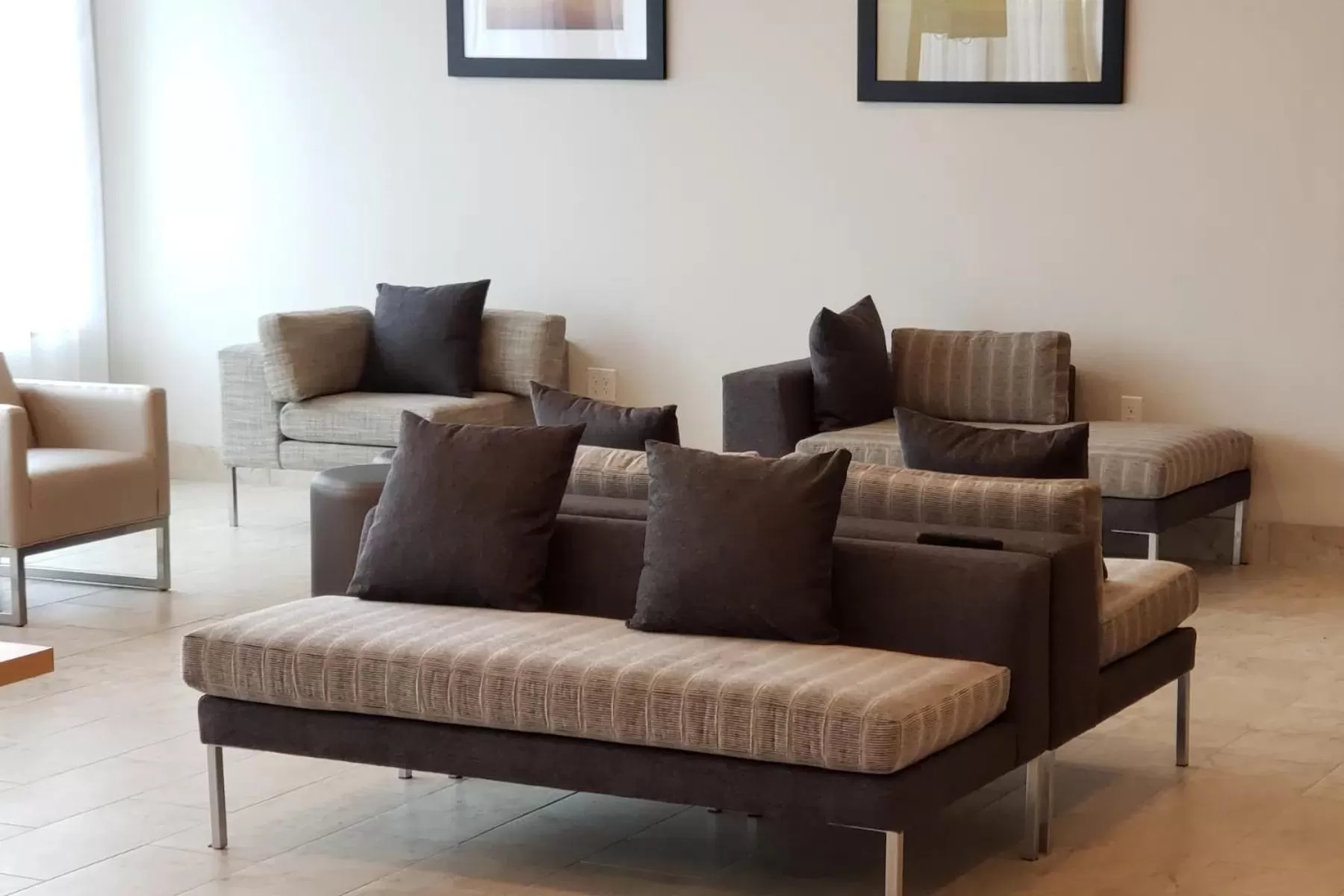 Lounge or bar in Wingate by Wyndham Christiansburg