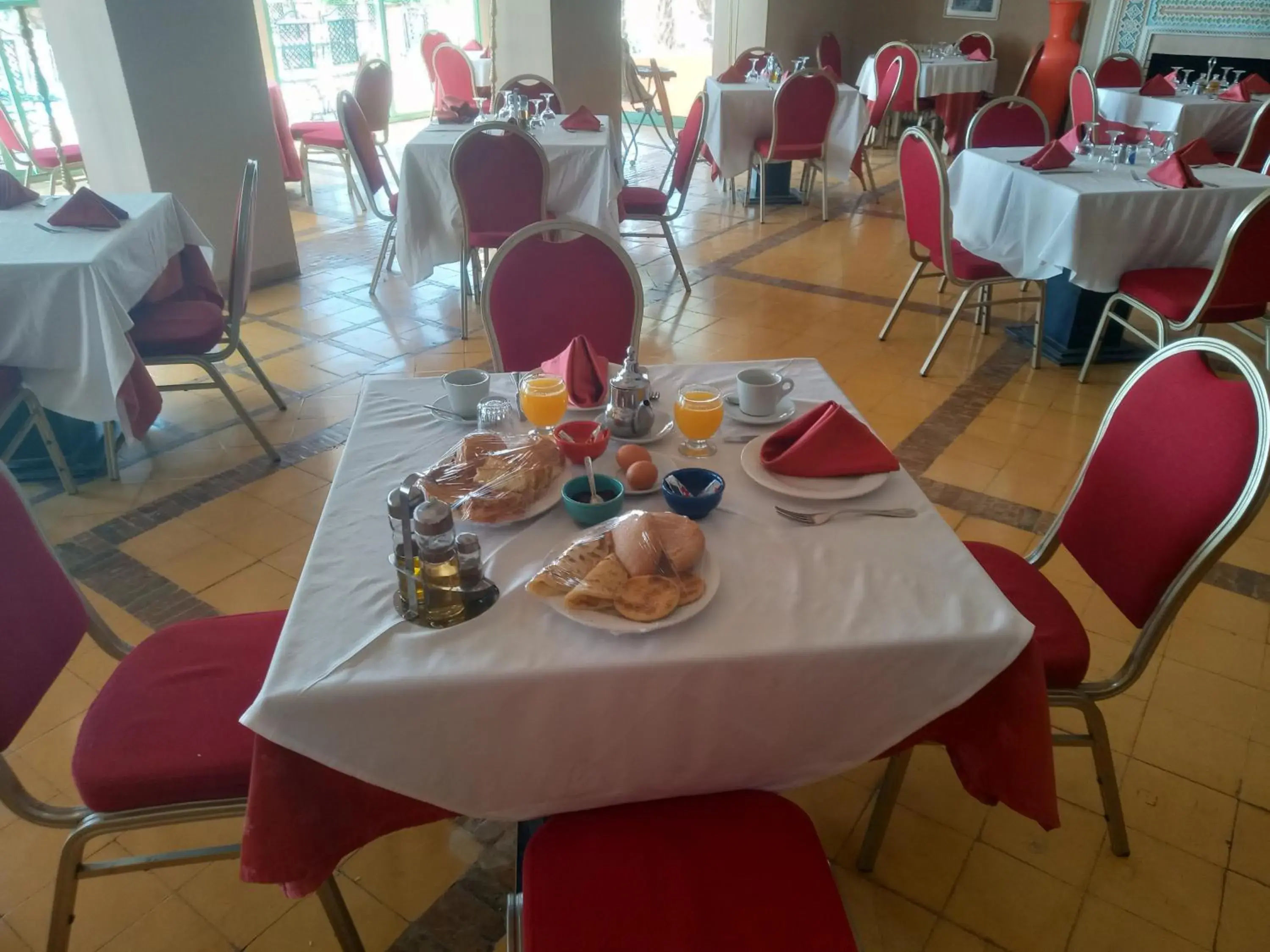 Breakfast, Restaurant/Places to Eat in Kenzi Azghor Hotel