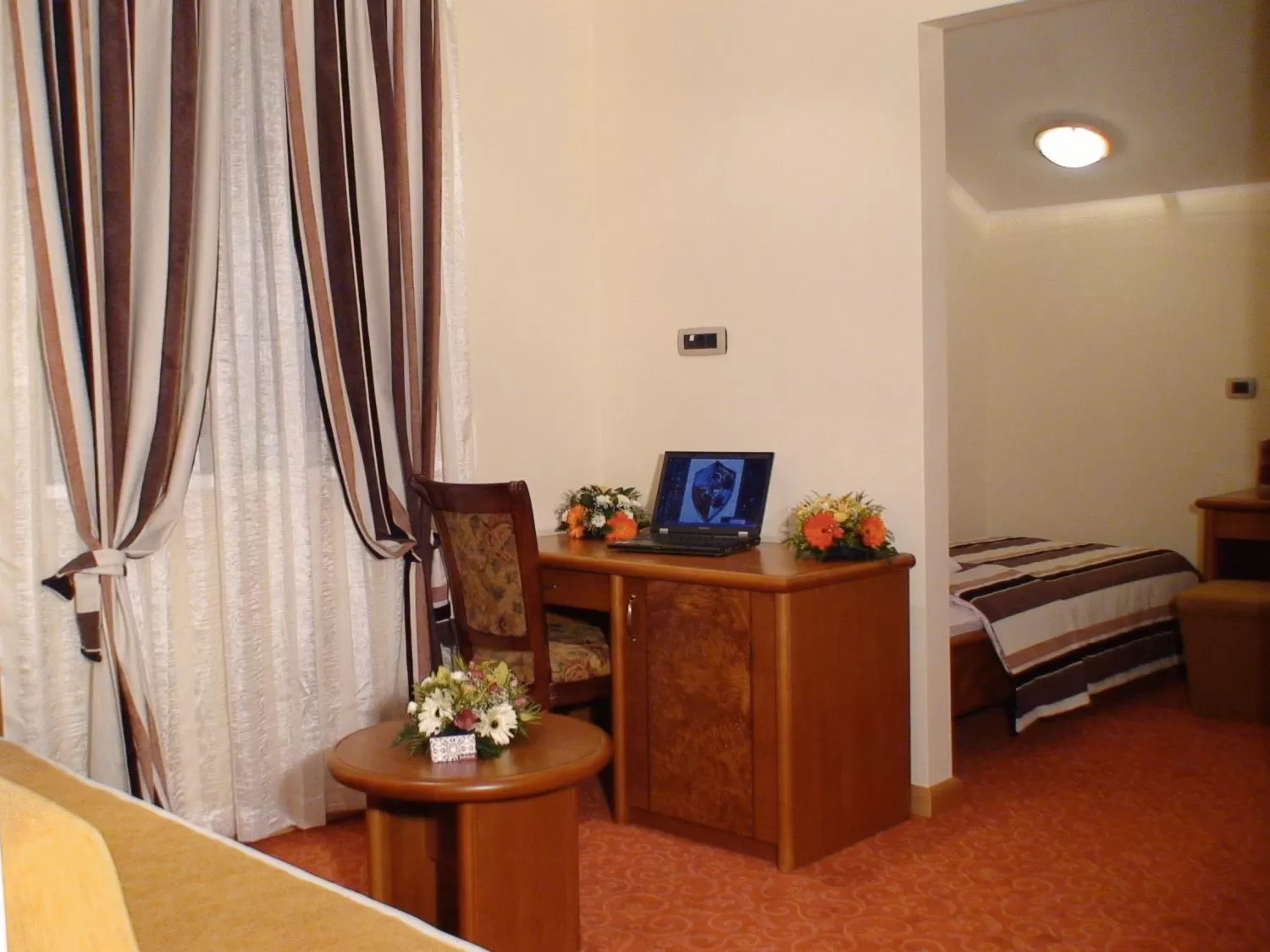 Seating area, Bed in Mali Hotel BaMBiS