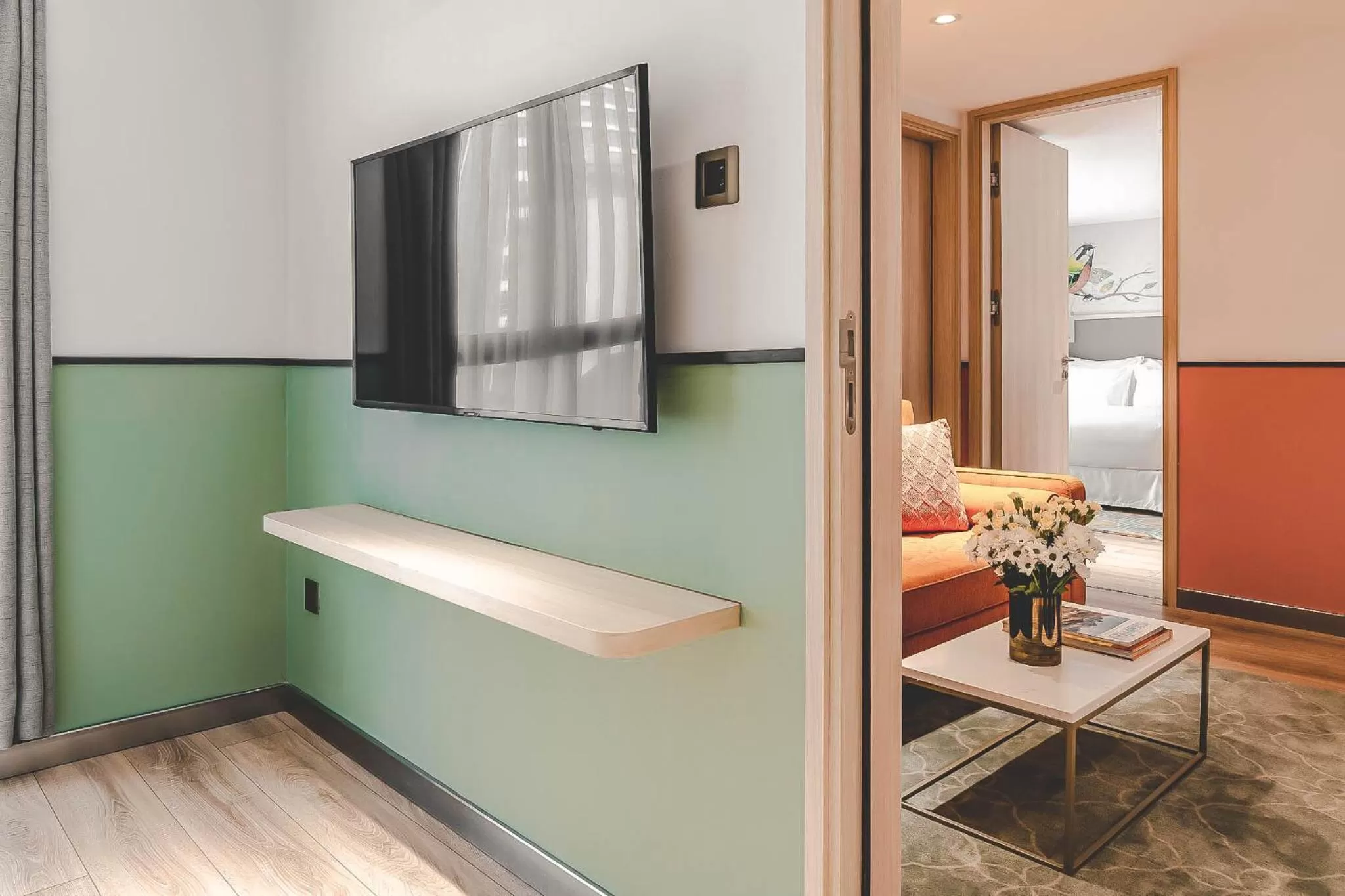 TV and multimedia in Hanoi Le Jardin Hotel & Spa