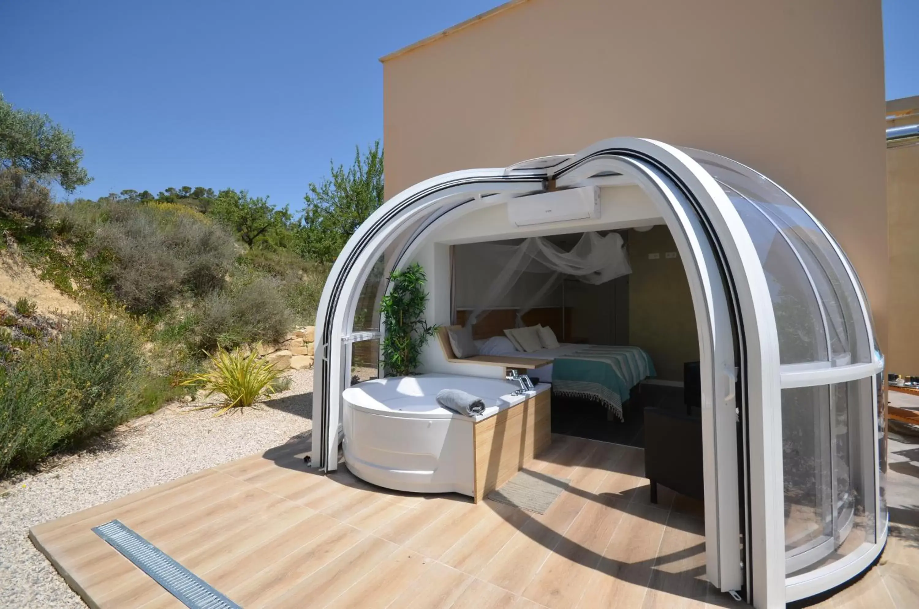 Patio in El Pao Spa Patio in El Pao Spa