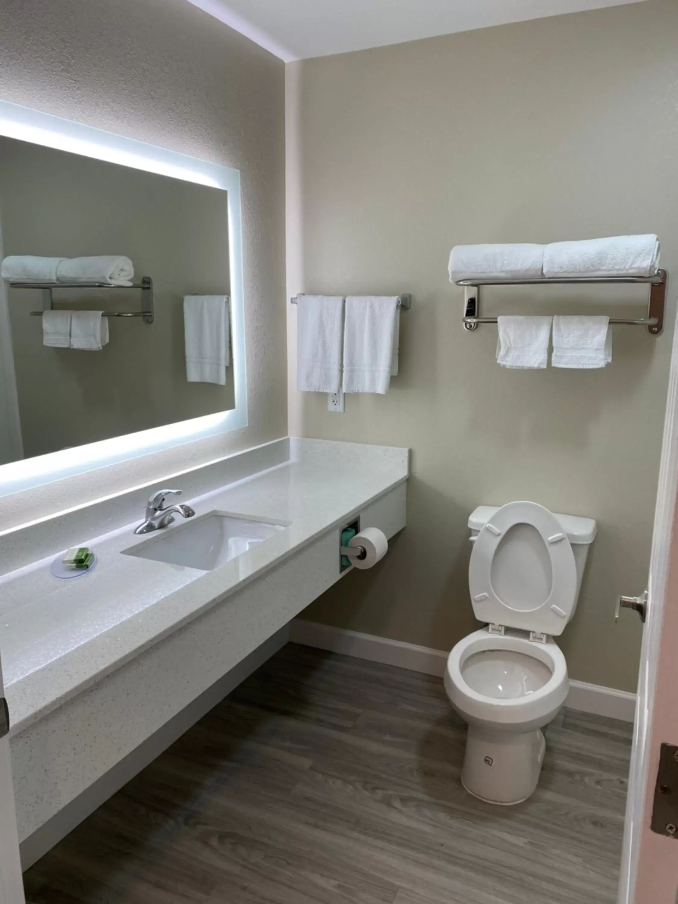 Bathroom in Hotel DeSoto