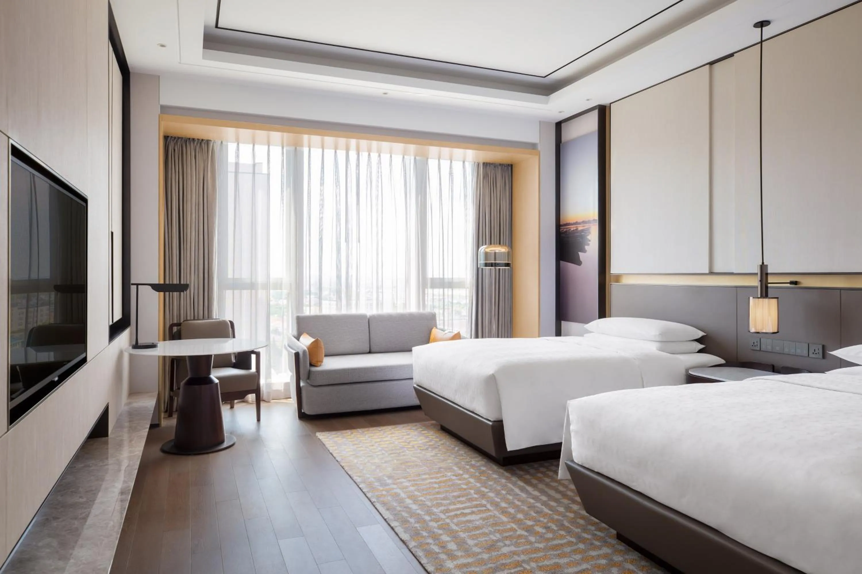 Bedroom, Bed in Sheraton Shanghai Fengxian