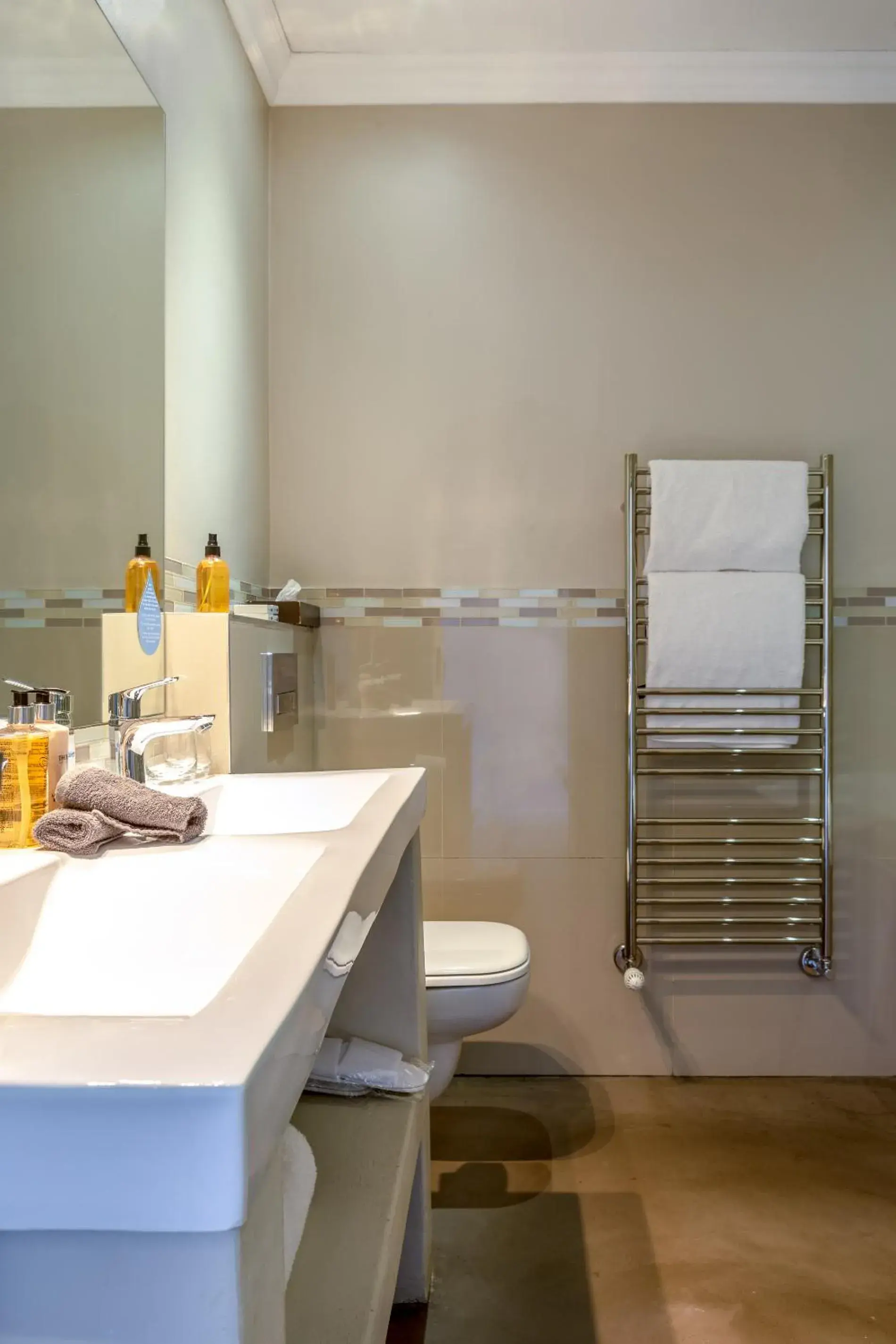 Bathroom in Wedgeview Country House & Spa