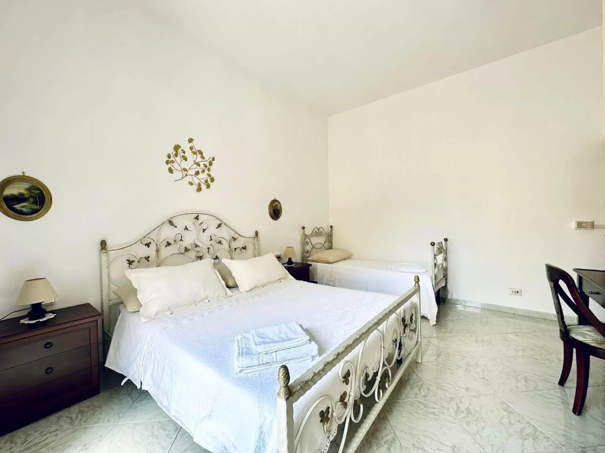 Double Room with Balcony (2 Adults + 1 Child) in Family Relax Caracciolo Double Room with Balcony (2 Adults + 1 Child) in Family Relax Caracciolo