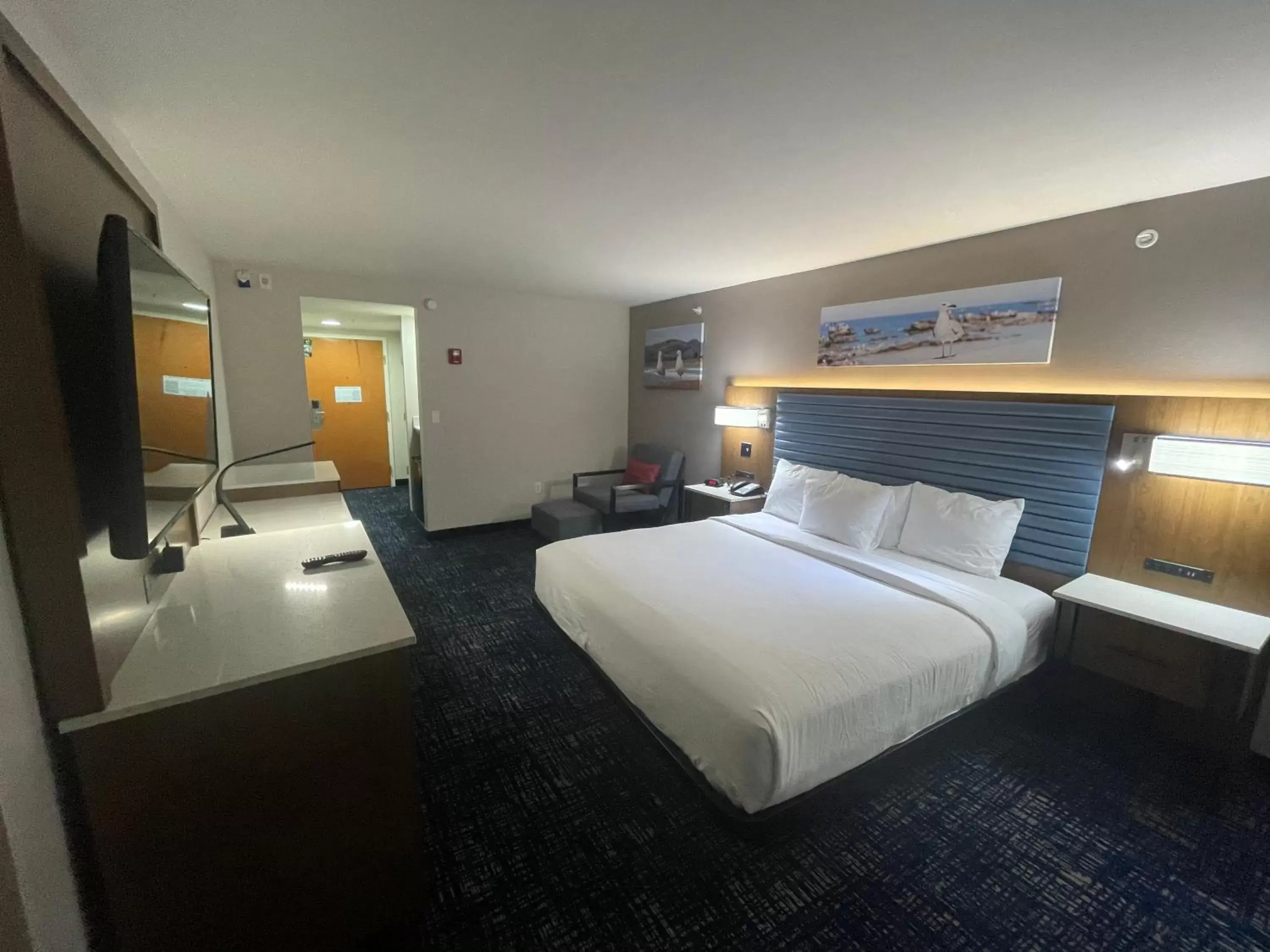 Photo of the whole room, Bed in Wingate by Wyndham Panama City Area Lynn Haven Photo of the whole room, Bed in Wingate by Wyndham Panama City Area Lynn Haven