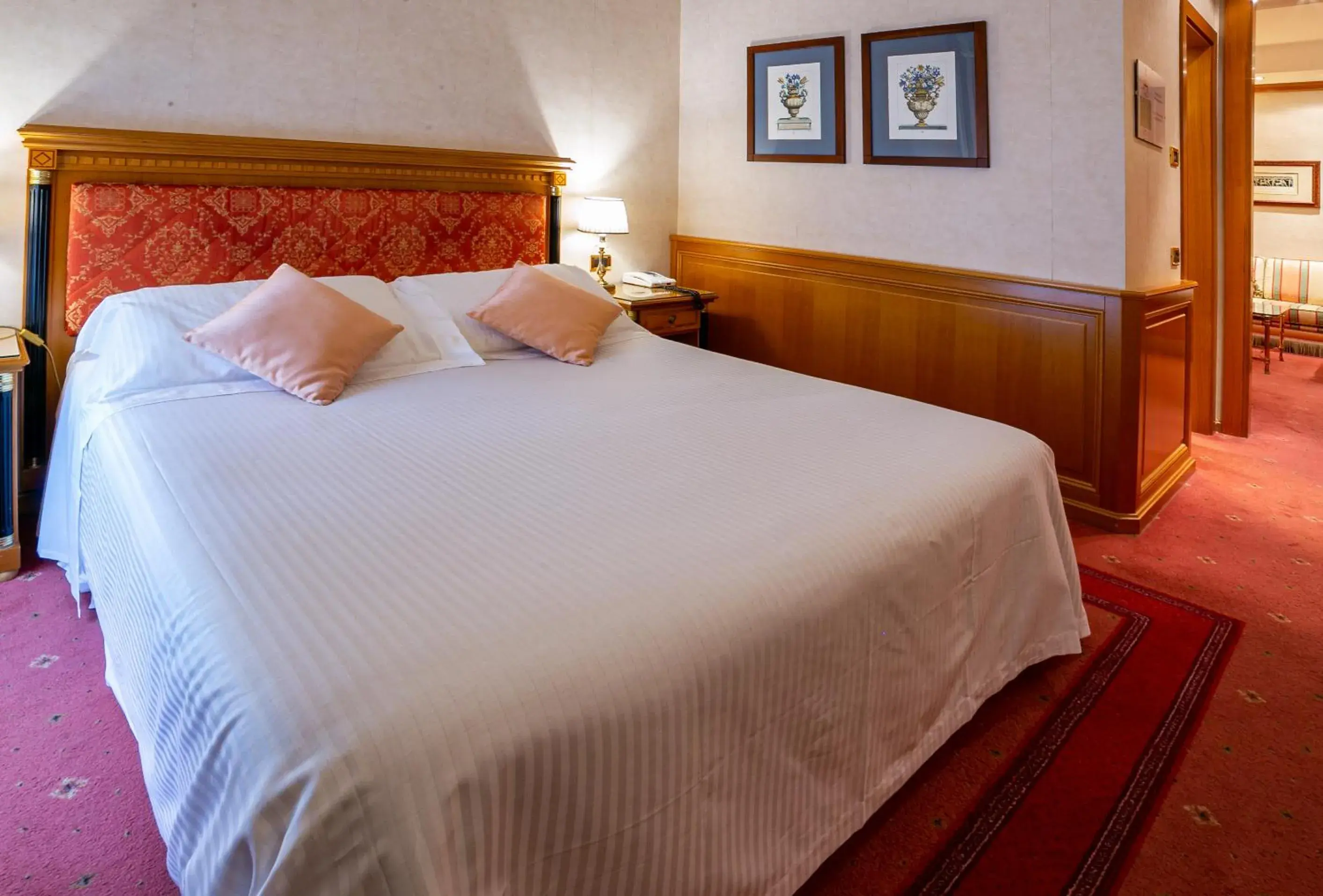 Bedroom, Bed in Best Western Hotel Cappello d'Oro