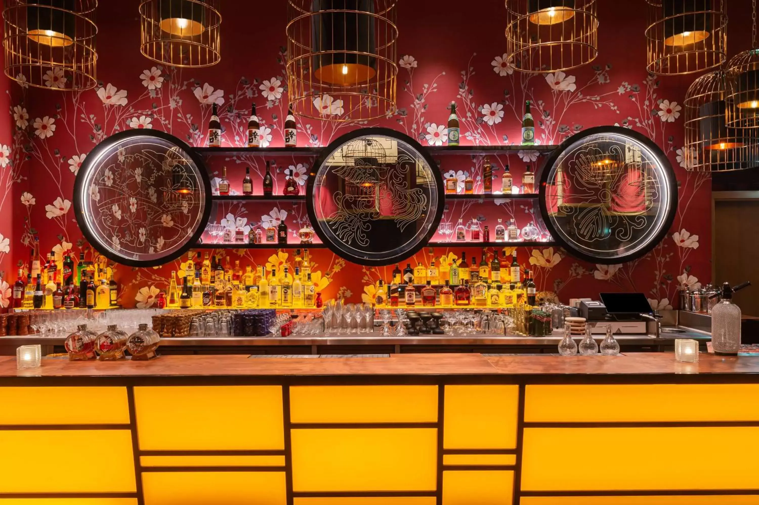 Restaurant/places to eat in Hampton by Hilton Marjan Island Restaurant/places to eat in Hampton by Hilton Marjan Island