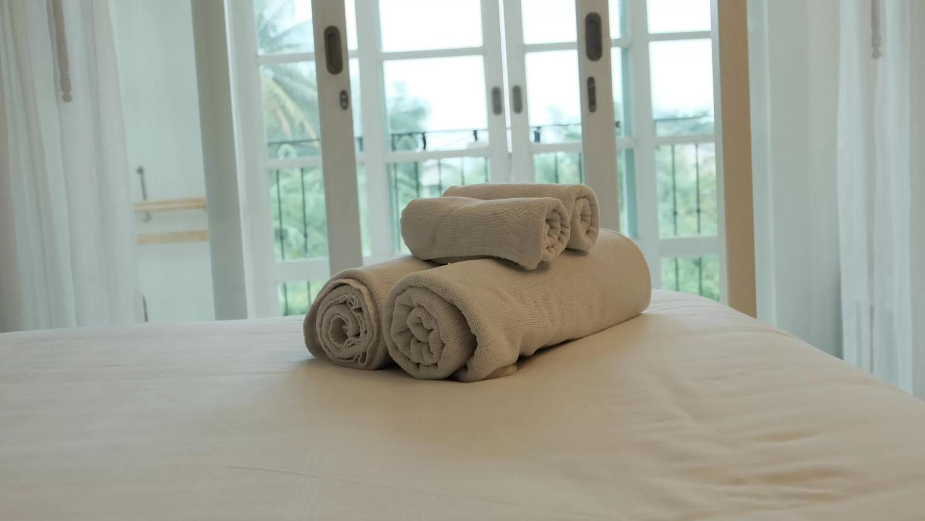 towels, Bed in De Pastel Hua Hin