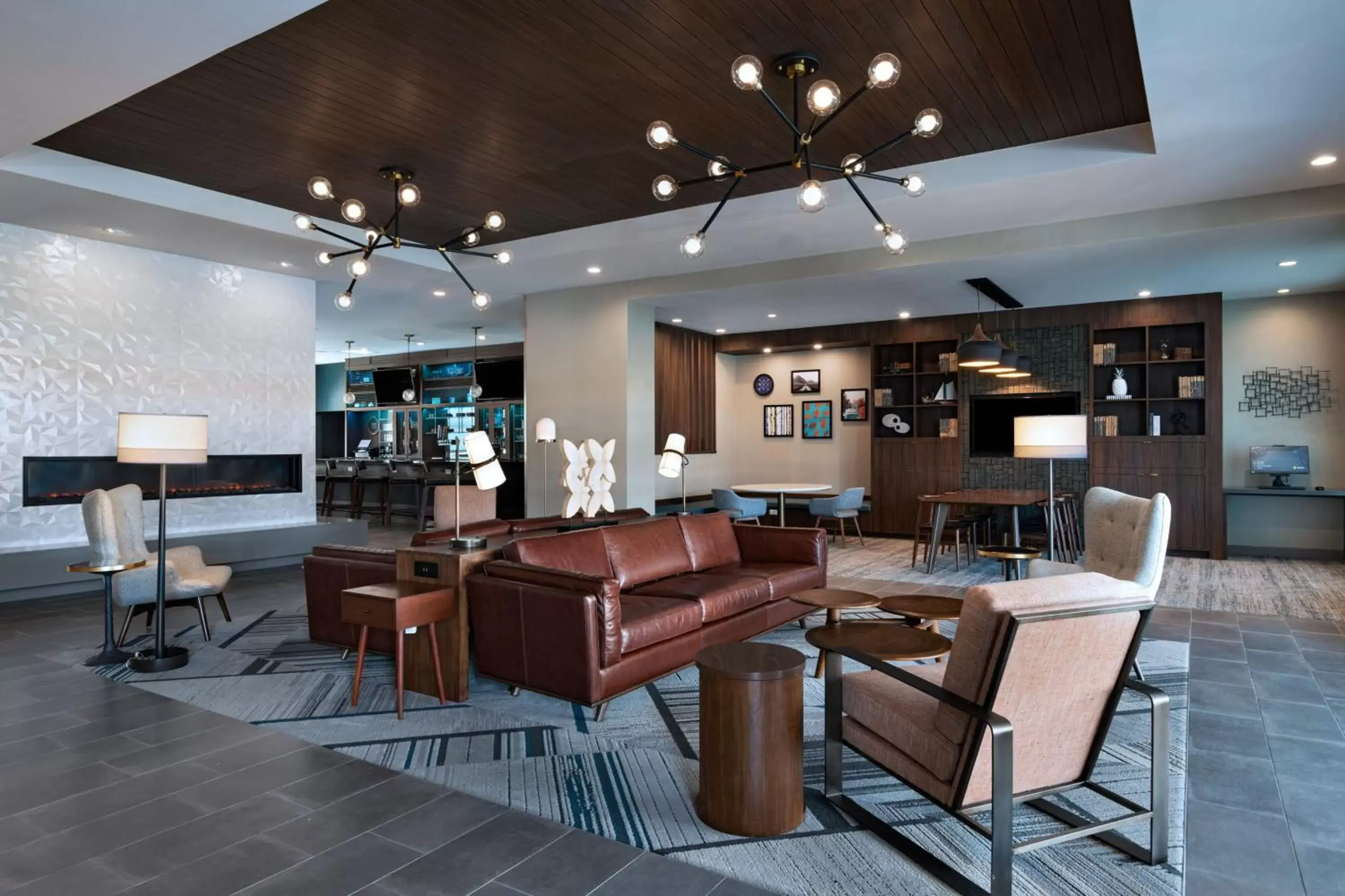Lobby or reception in Four Points by Sheraton Fort Worth North
