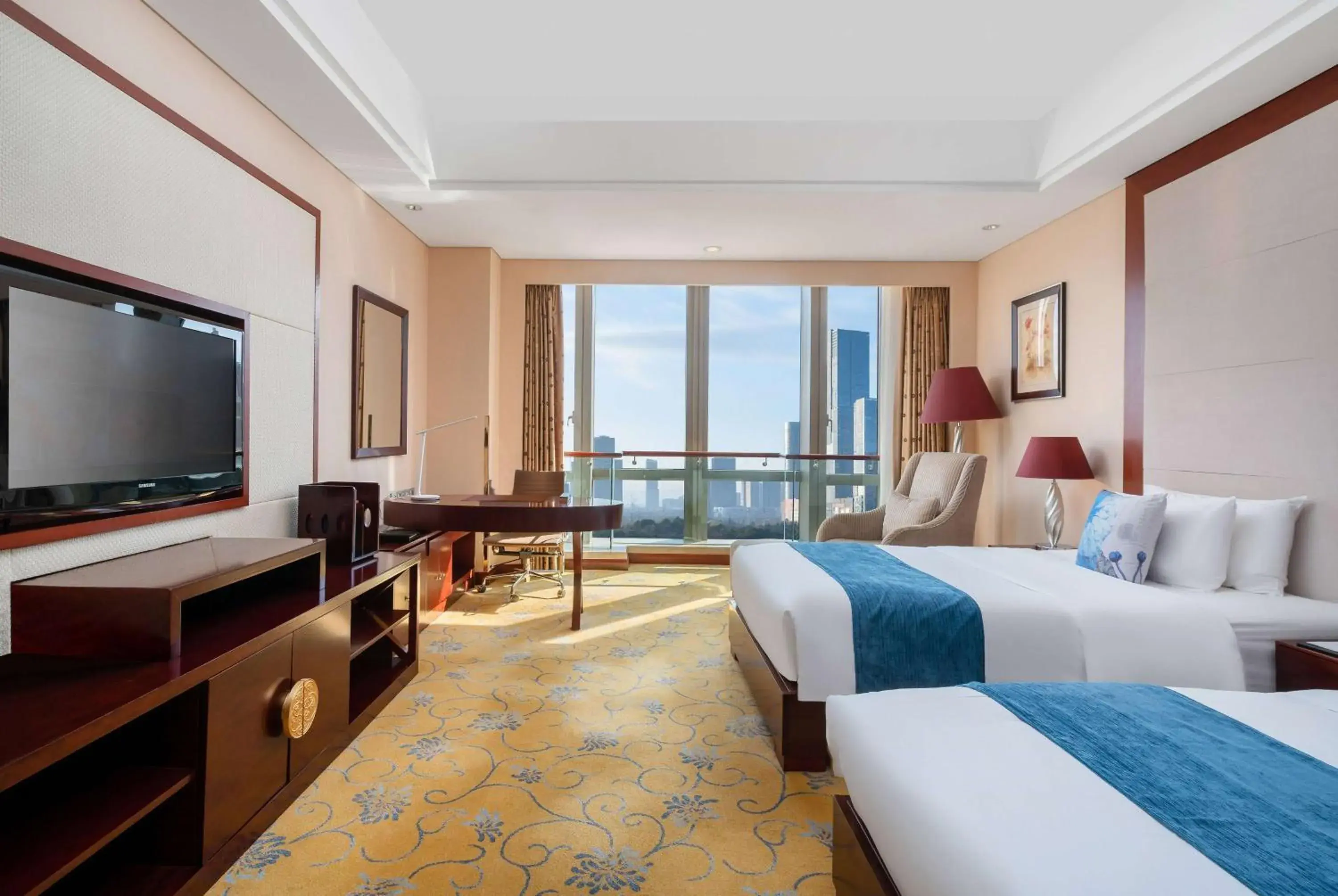 Deluxe Twin Room - Non-Smoking in Howard Johnson Tropical Garden Plaza Kunming Deluxe Twin Room - Non-Smoking in Howard Johnson Tropical Garden Plaza Kunming