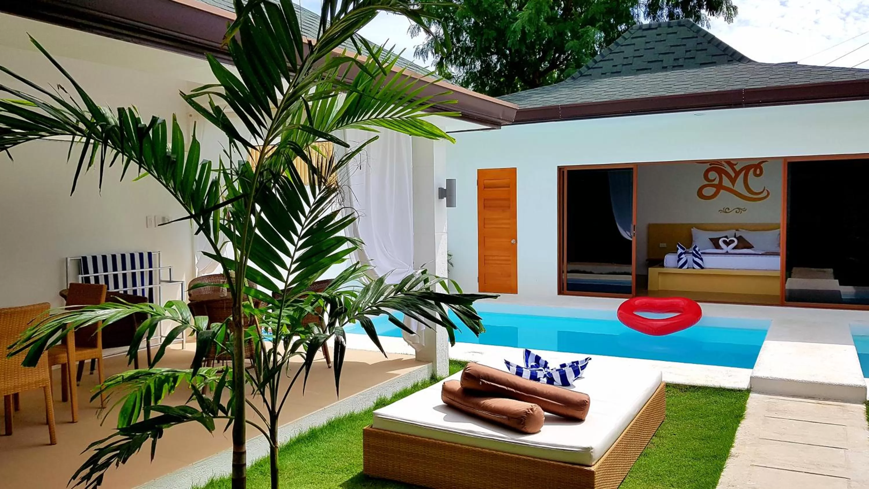 Patio in Montecarlo Villas Panglao