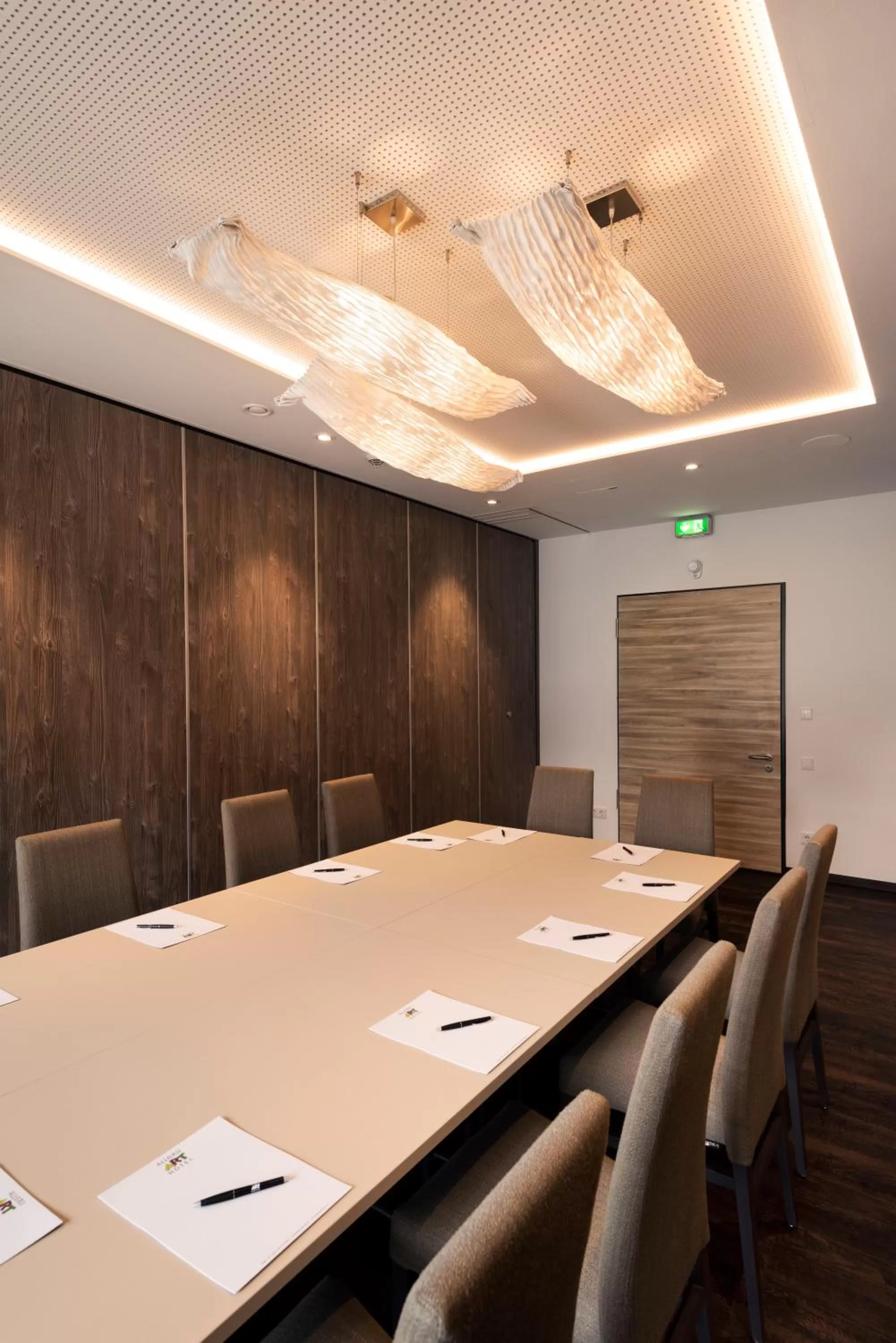 Meeting/conference room in Allgäu Art Hotel