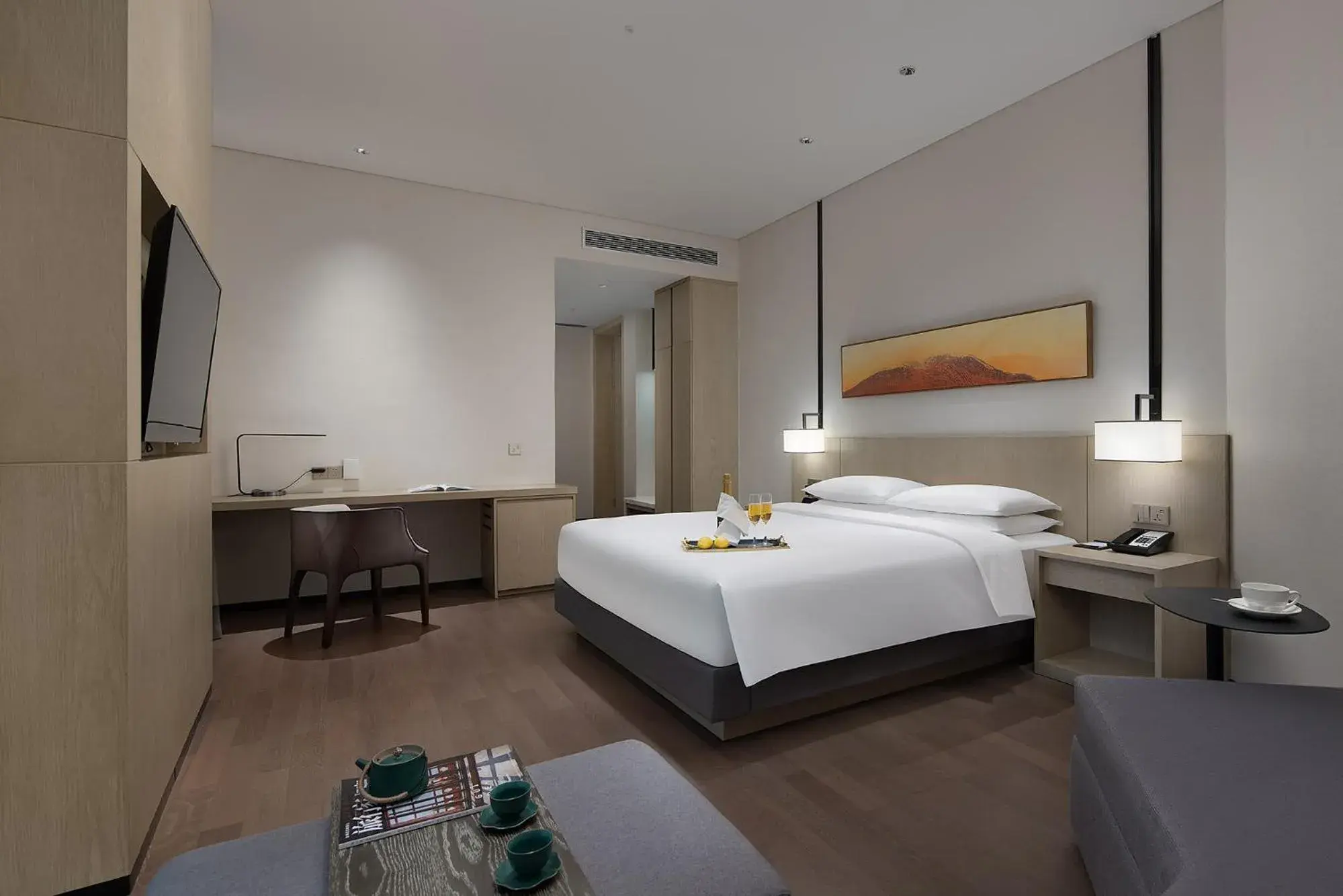 Bed in Hyatt Place Changsha Airport