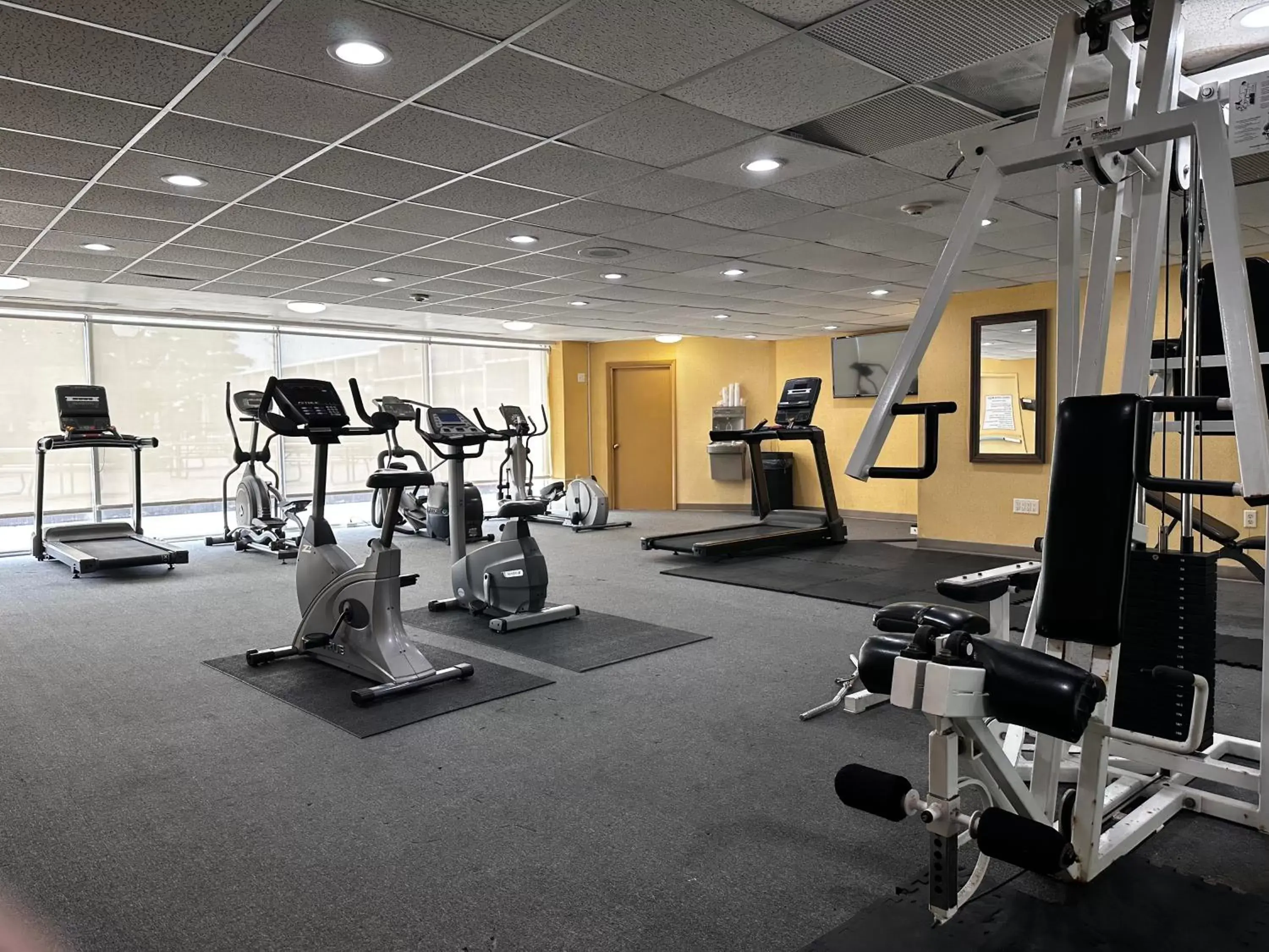 Fitness centre/facilities, Fitness Center/Facilities in Red Lion Hotel Harrisburg Hershey