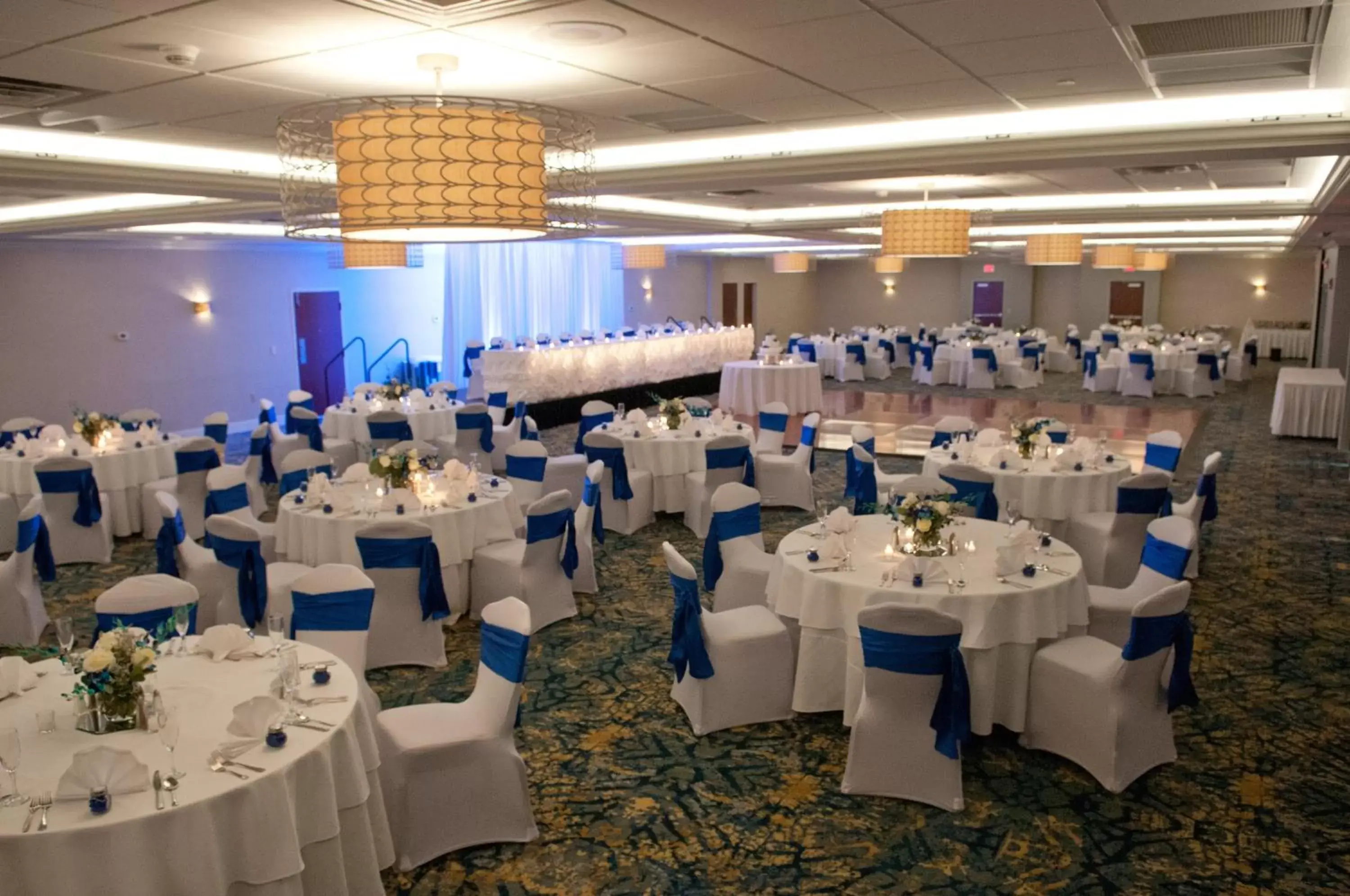 Banquet/Function facilities, Banquet Facilities in Crowne Plaza Hotel and Suites Pittsburgh South, an IHG Hotel