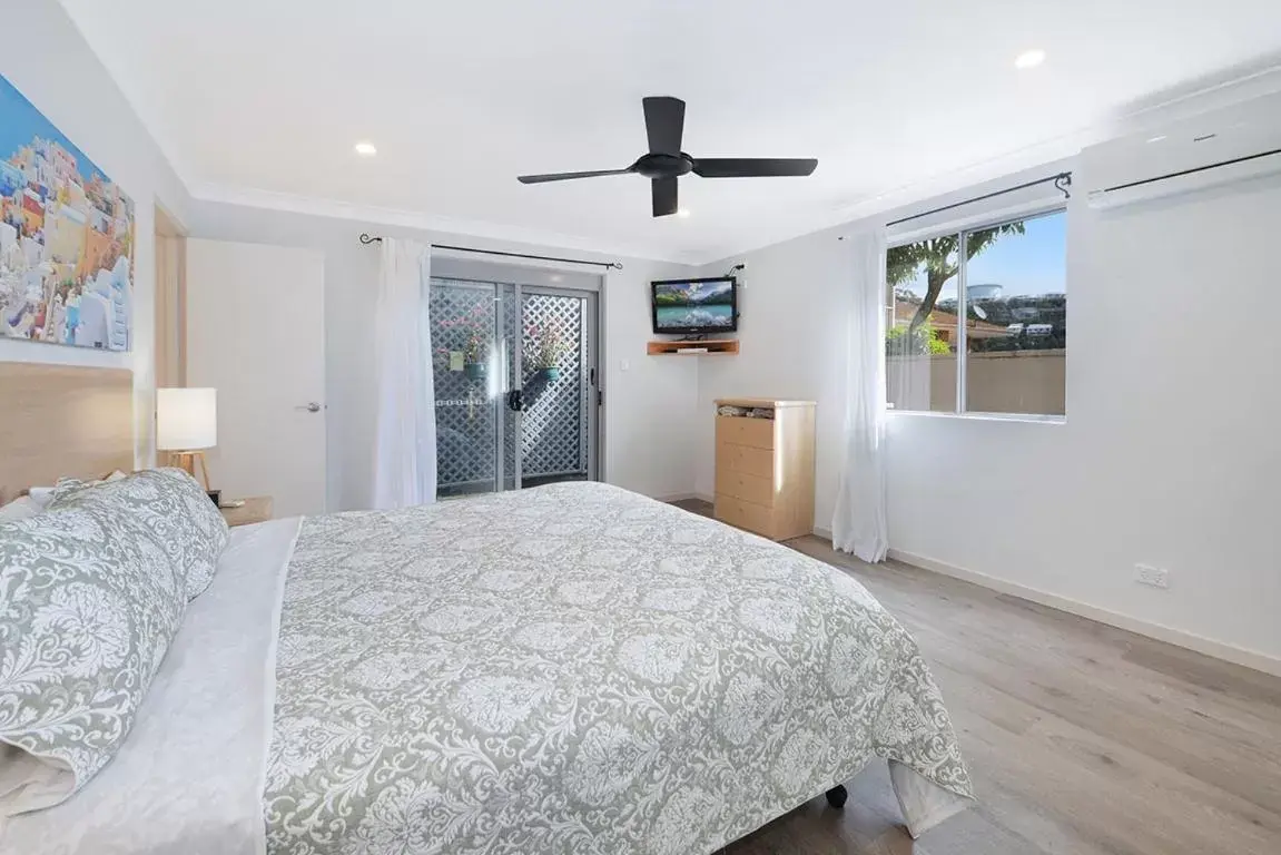 Bed in Tiarri Terrigal Bed in Tiarri Terrigal