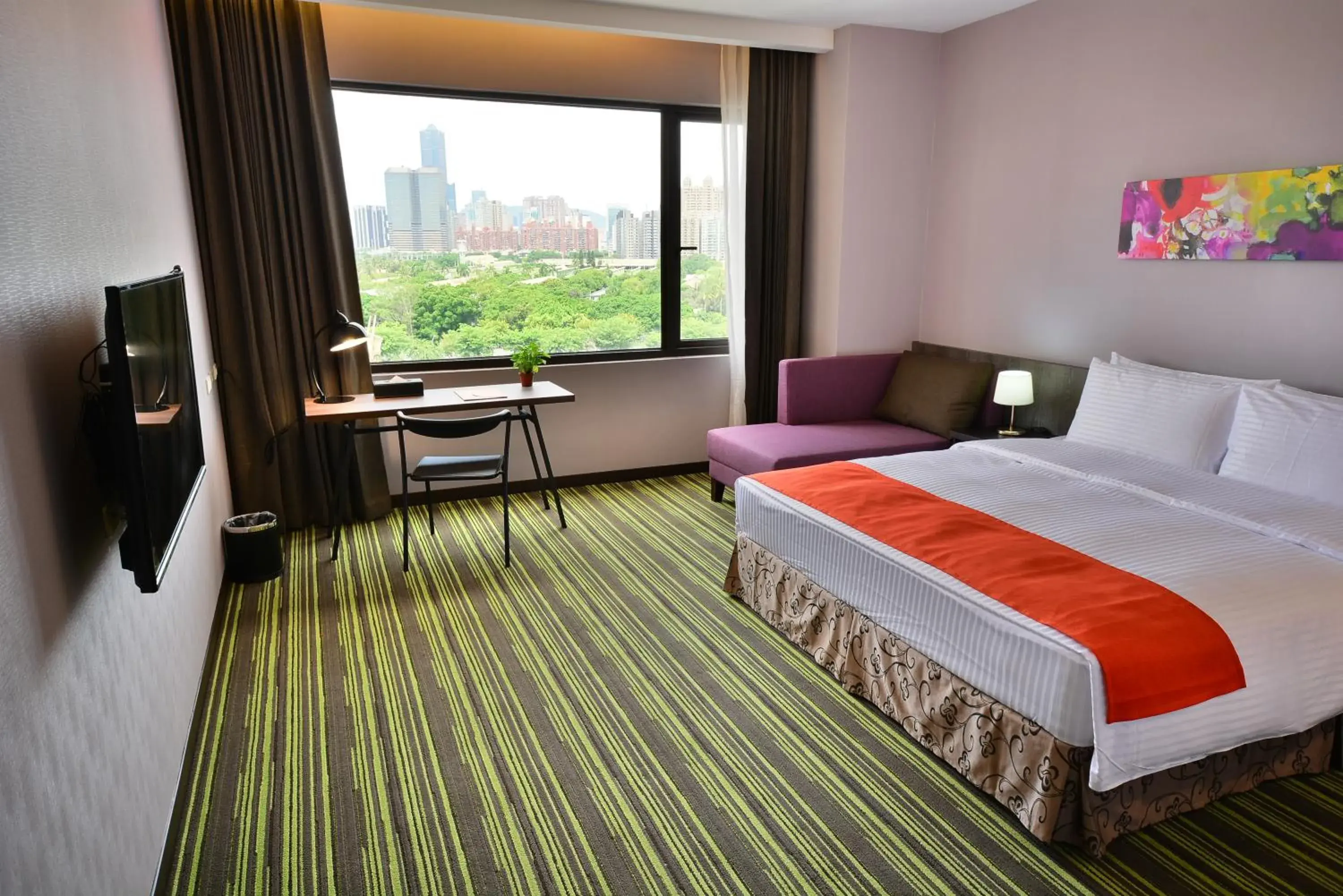 City view, Room Photo in HOYA Resort Hotel Kaohsiung