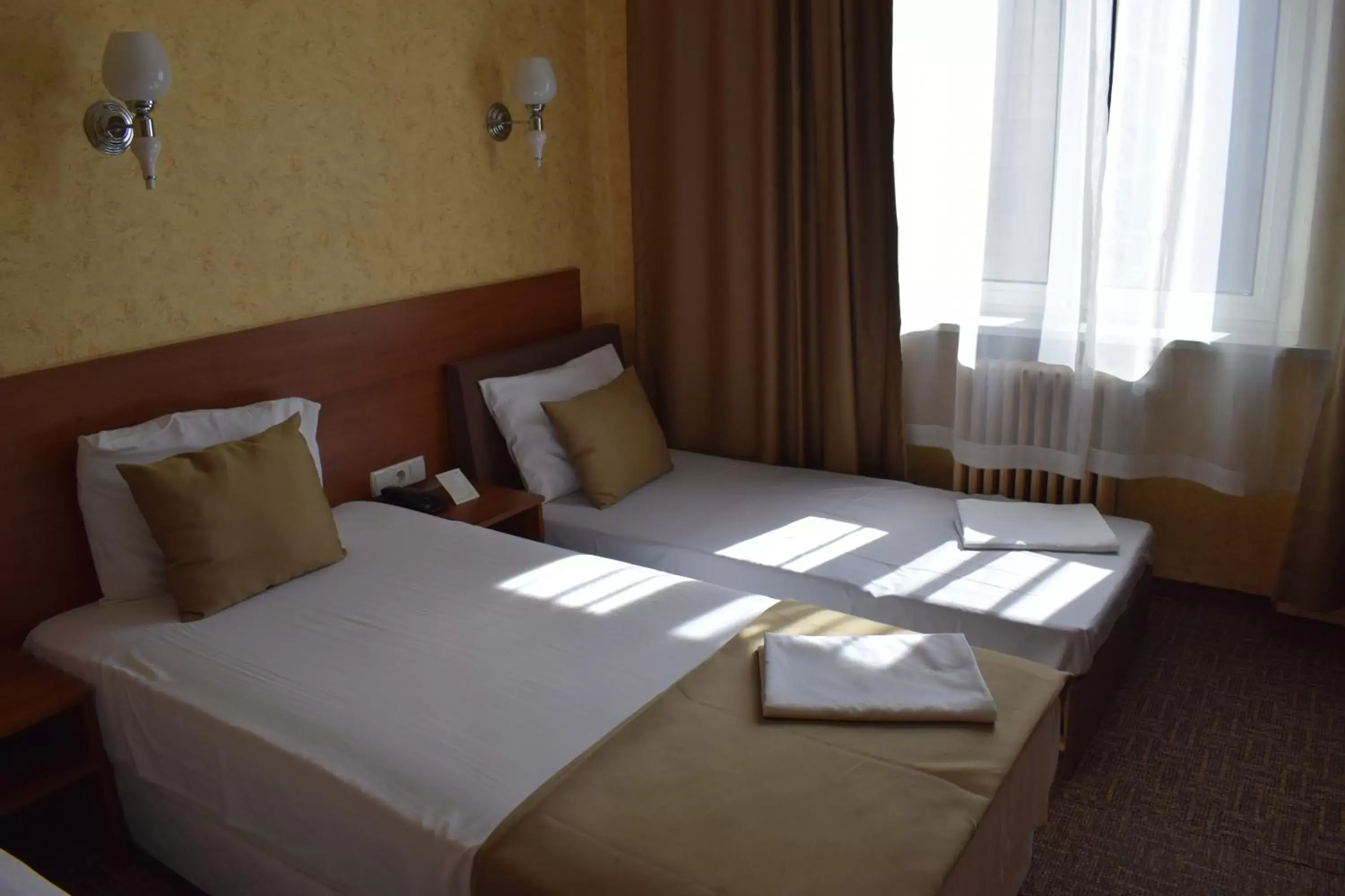 Bed in Slavyanska Beseda Hotel