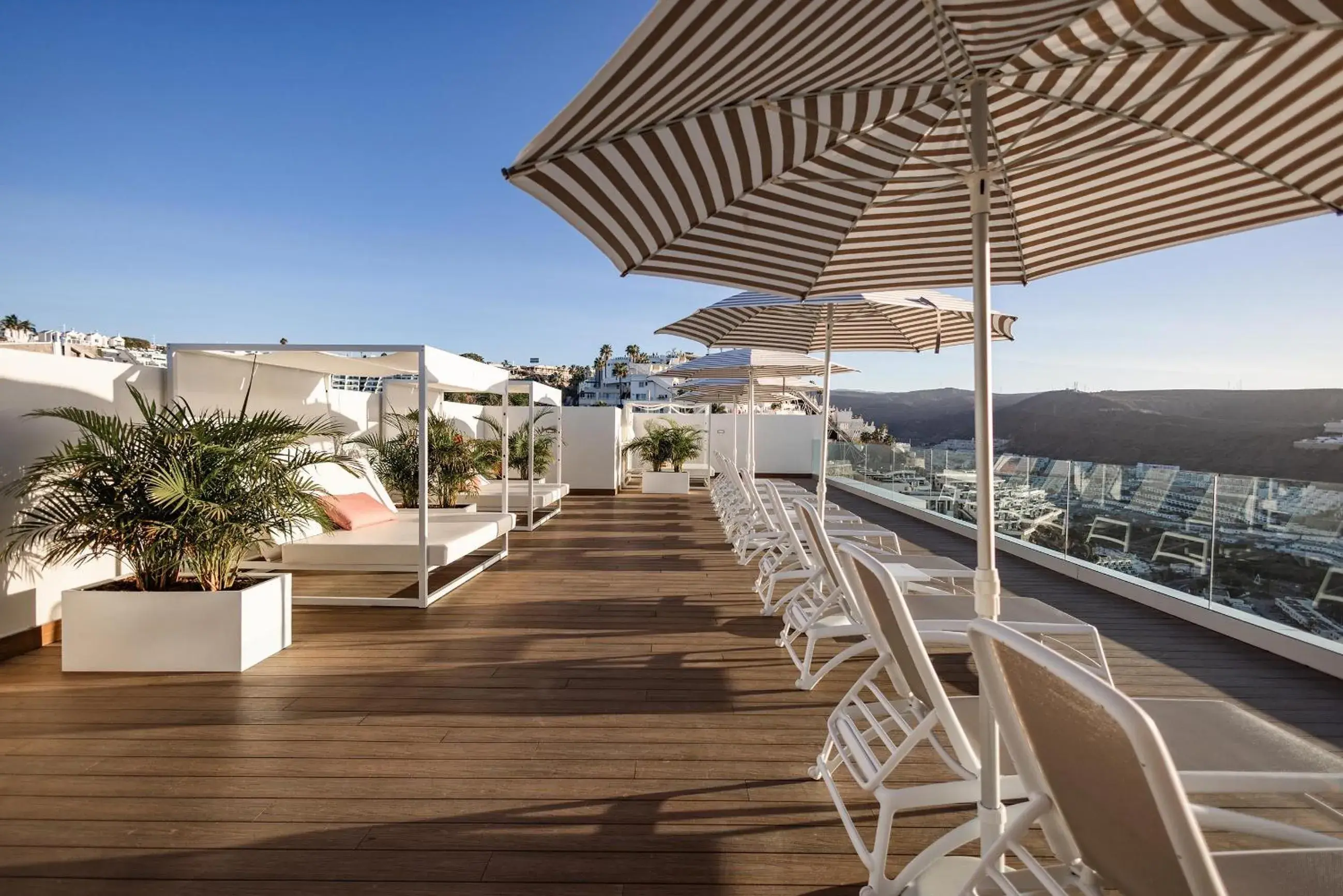Area and facilities, Balcony/Terrace in Servatur Puerto Azul