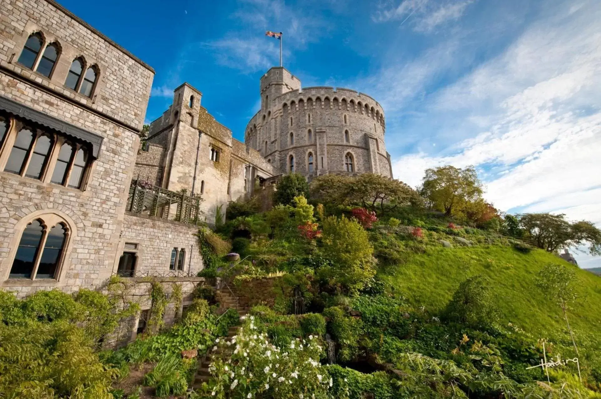 City view, Property Building in Castle Hotel Windsor