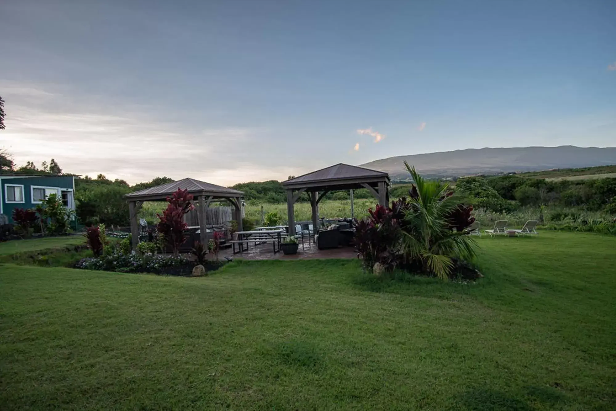 Property Building in God's Peace of Maui