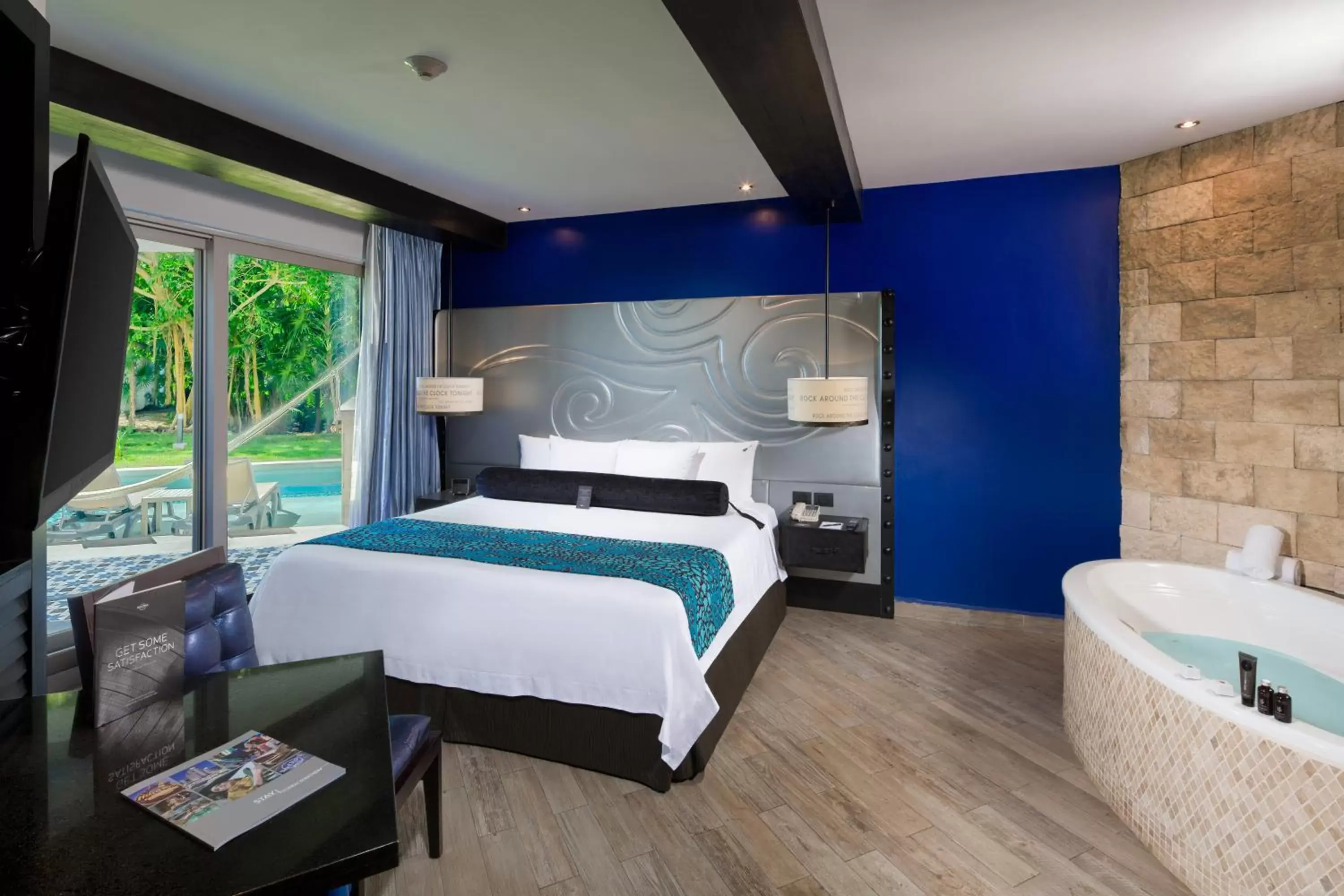 Bedroom, Bed in Hard Rock Hotel Riviera Maya - Hacienda All Inclusive