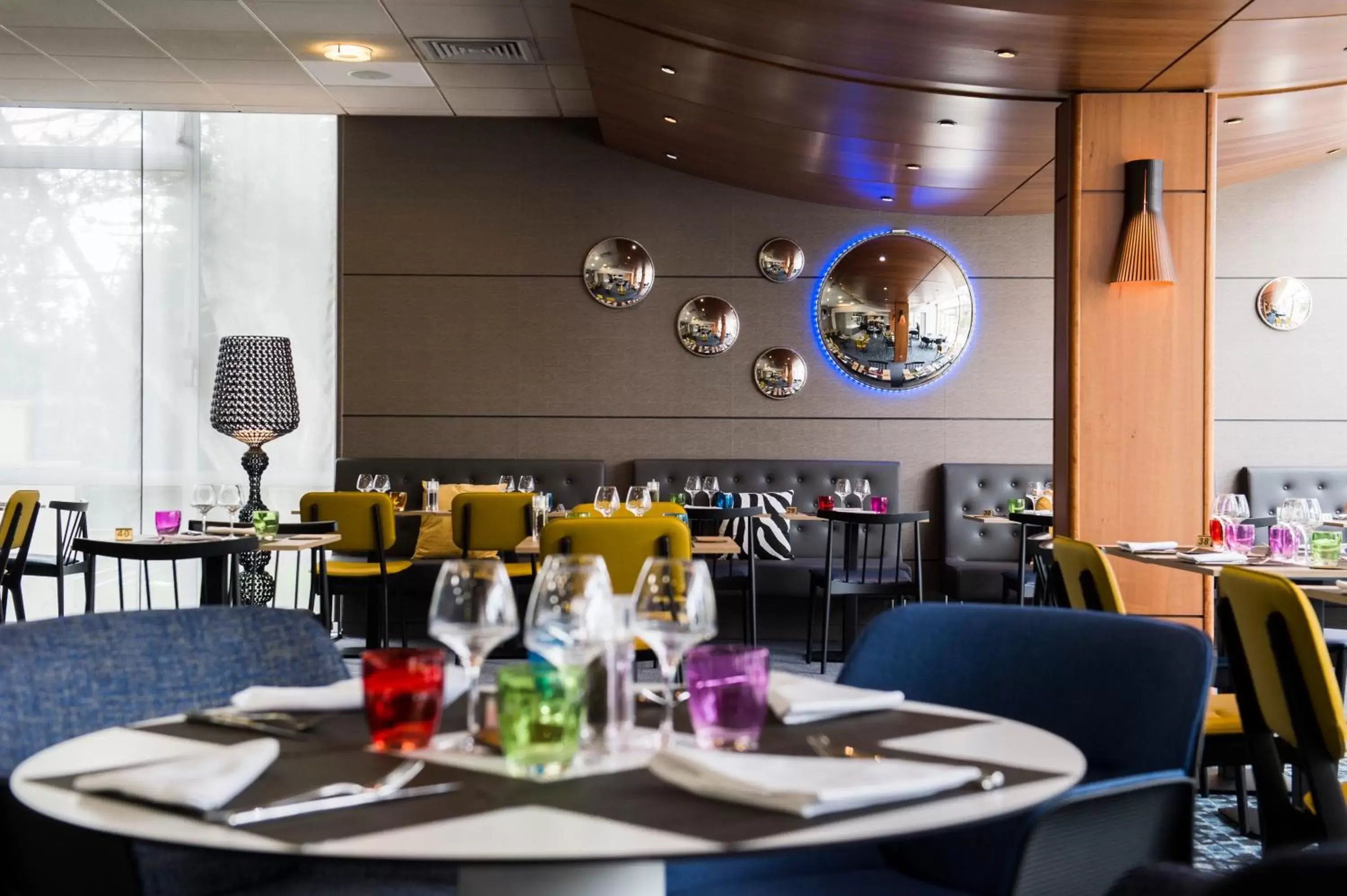 Restaurant/Places to Eat in Novotel Chartres