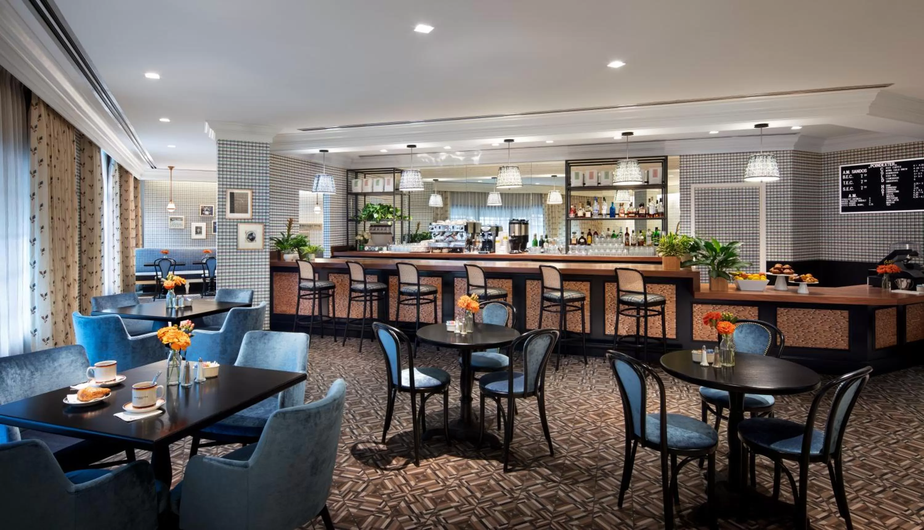 Restaurant/places to eat in Graduate by Hilton State College