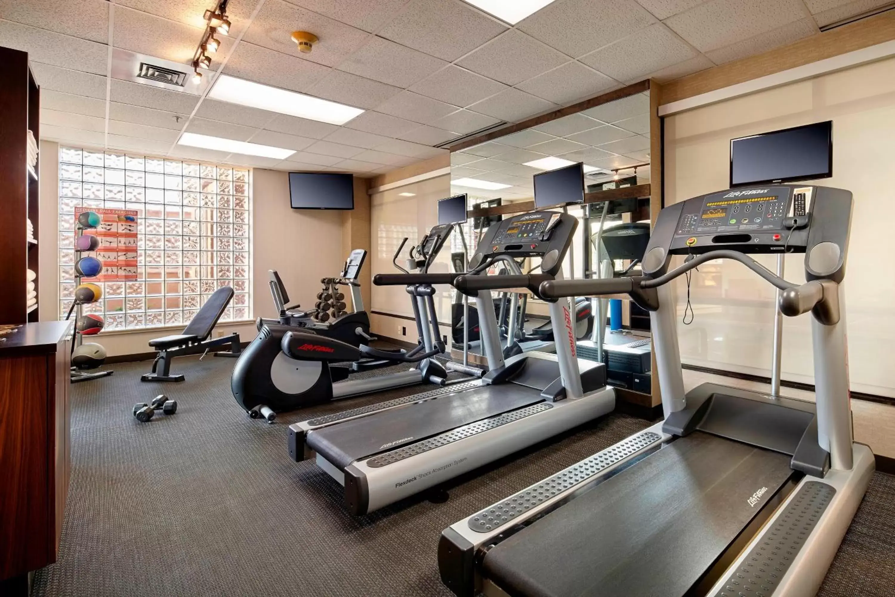 Fitness centre/facilities, Fitness Center/Facilities in Courtyard by Marriott State College