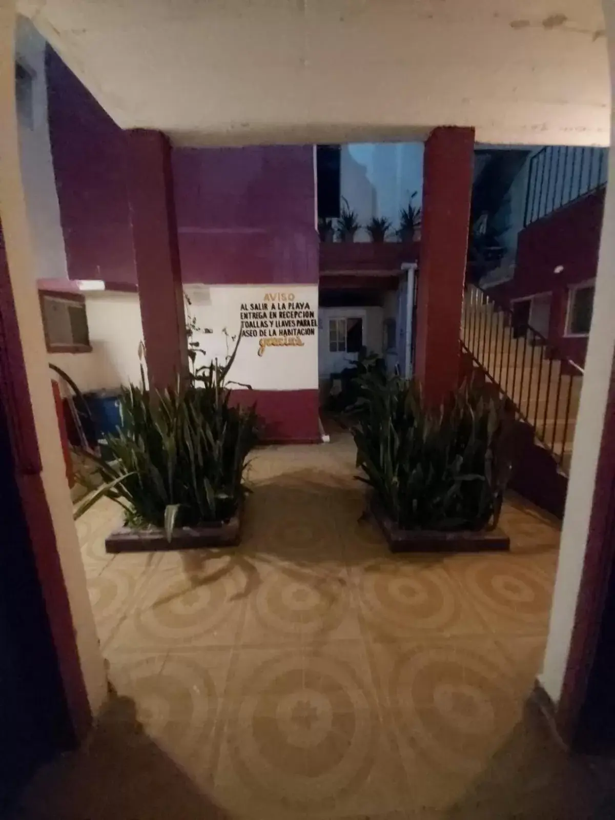 Inner courtyard view in Hotel Ayalamar Manzanillo