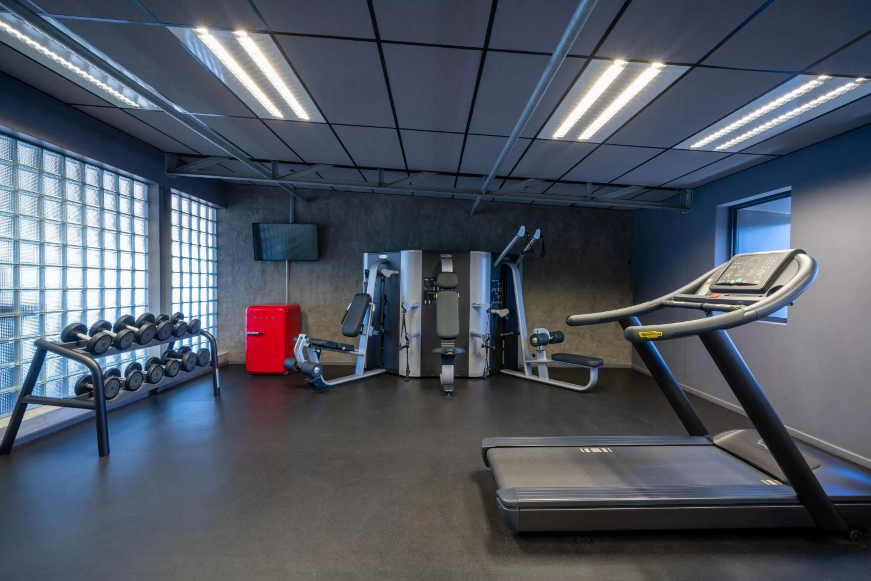 Fitness centre/facilities in Radisson RED Hotel V&A Waterfront Cape Town
