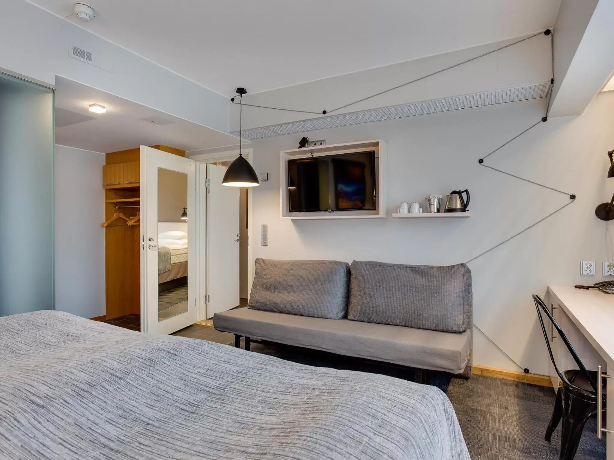 Bedroom, Seating Area in Original Sokos Hotel Vaakuna Vaasa
