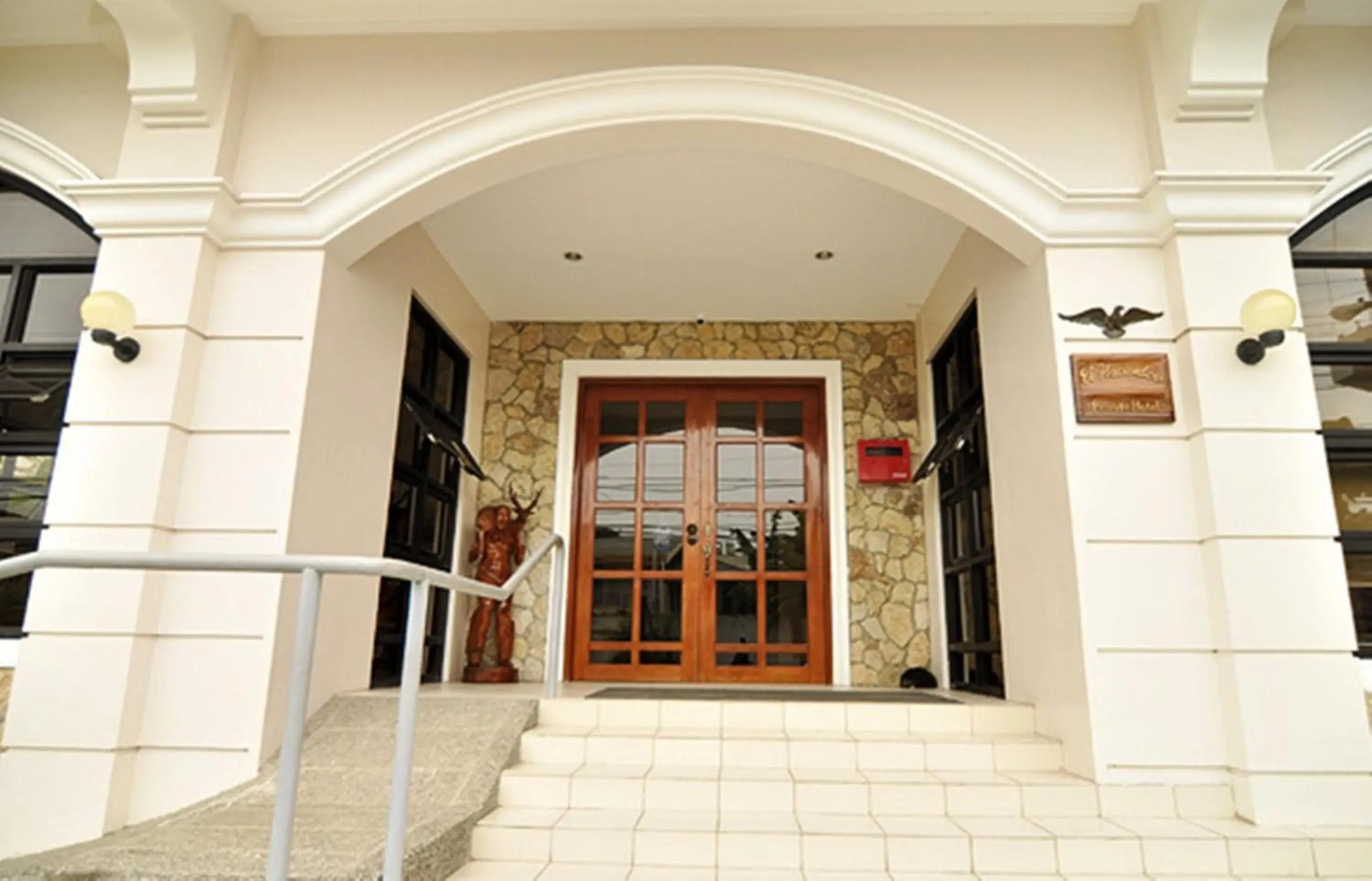 Facade/entrance in El Haciendero Private Hotel